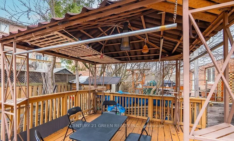 338 Hillside Drive