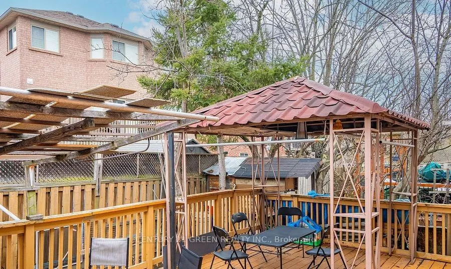 338 Hillside Drive