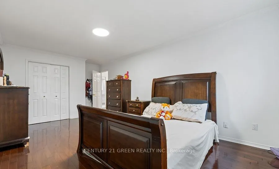 338 Hillside Drive