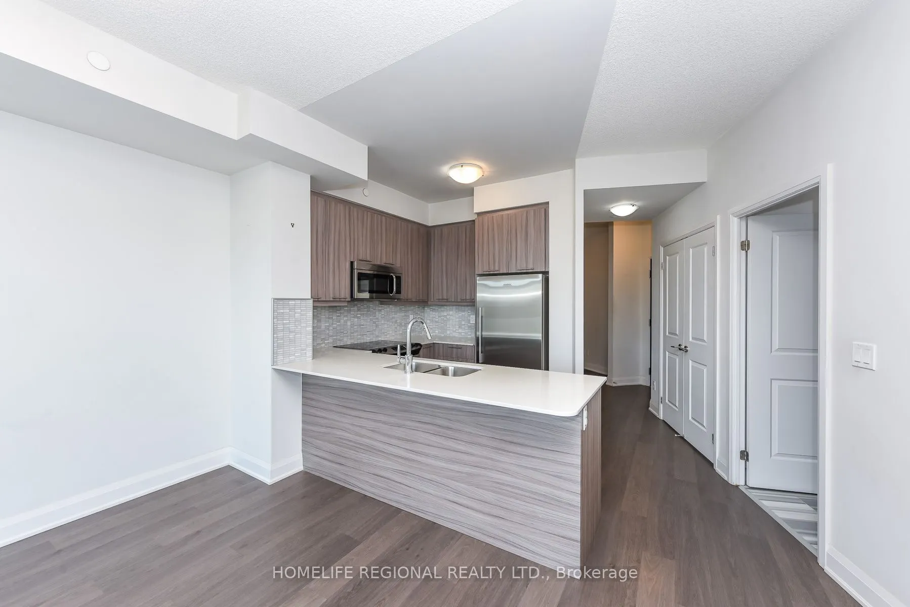 25 Fontenay Court #1306