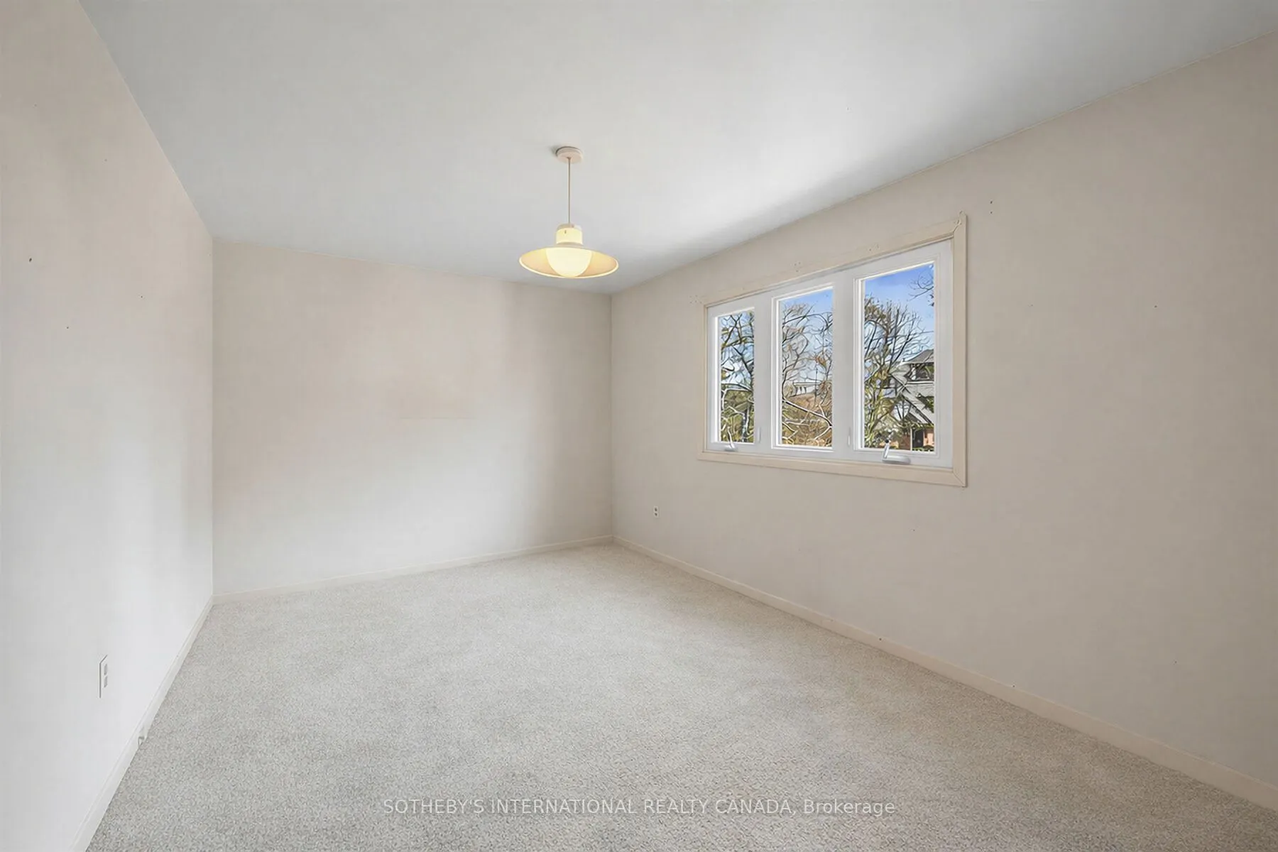 80 Ben Machree Drive