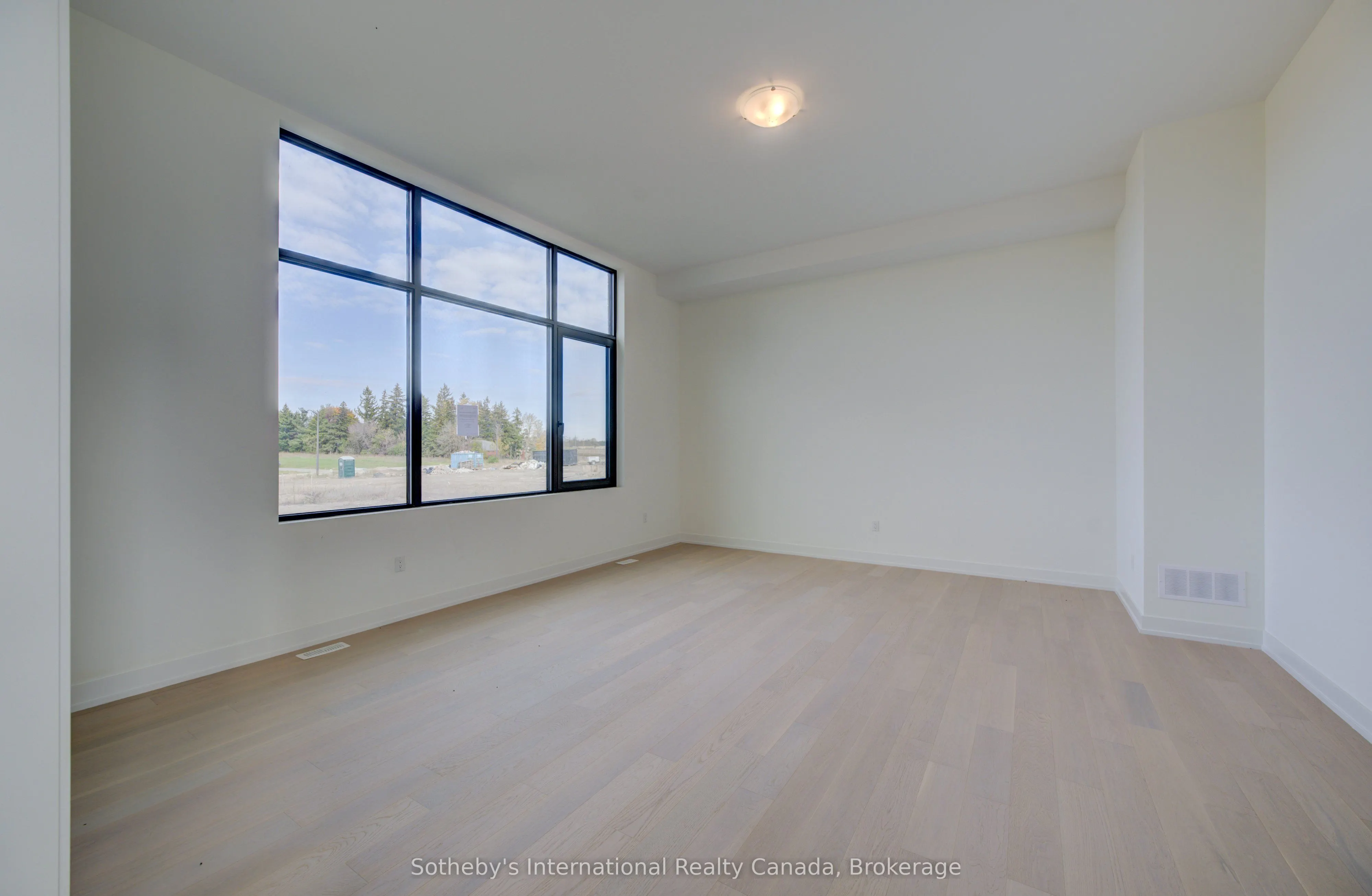 6 Sugarbush Court