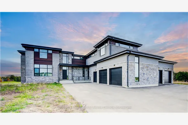 6 Sugarbush Court