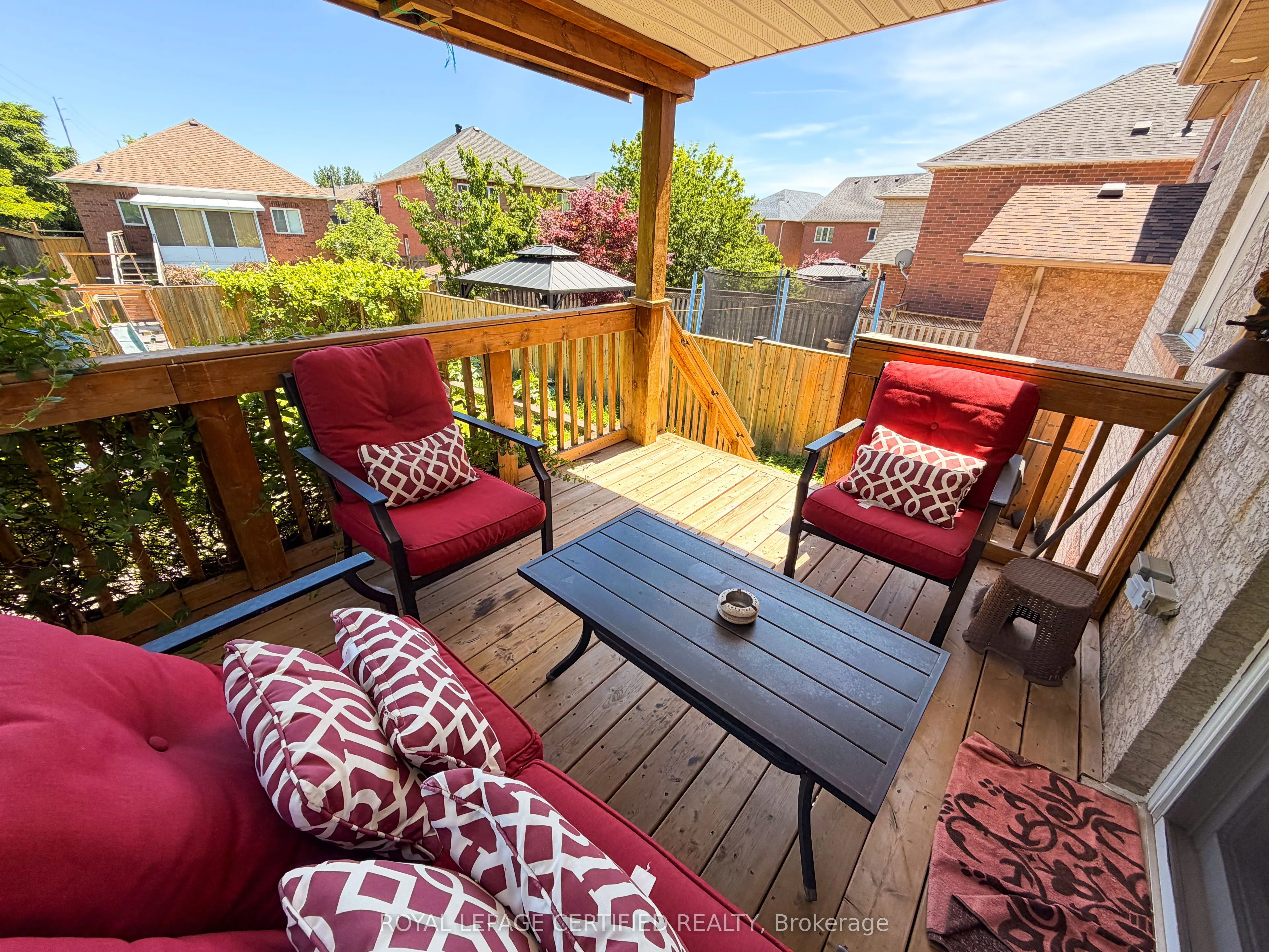 7349 Zinnia Place