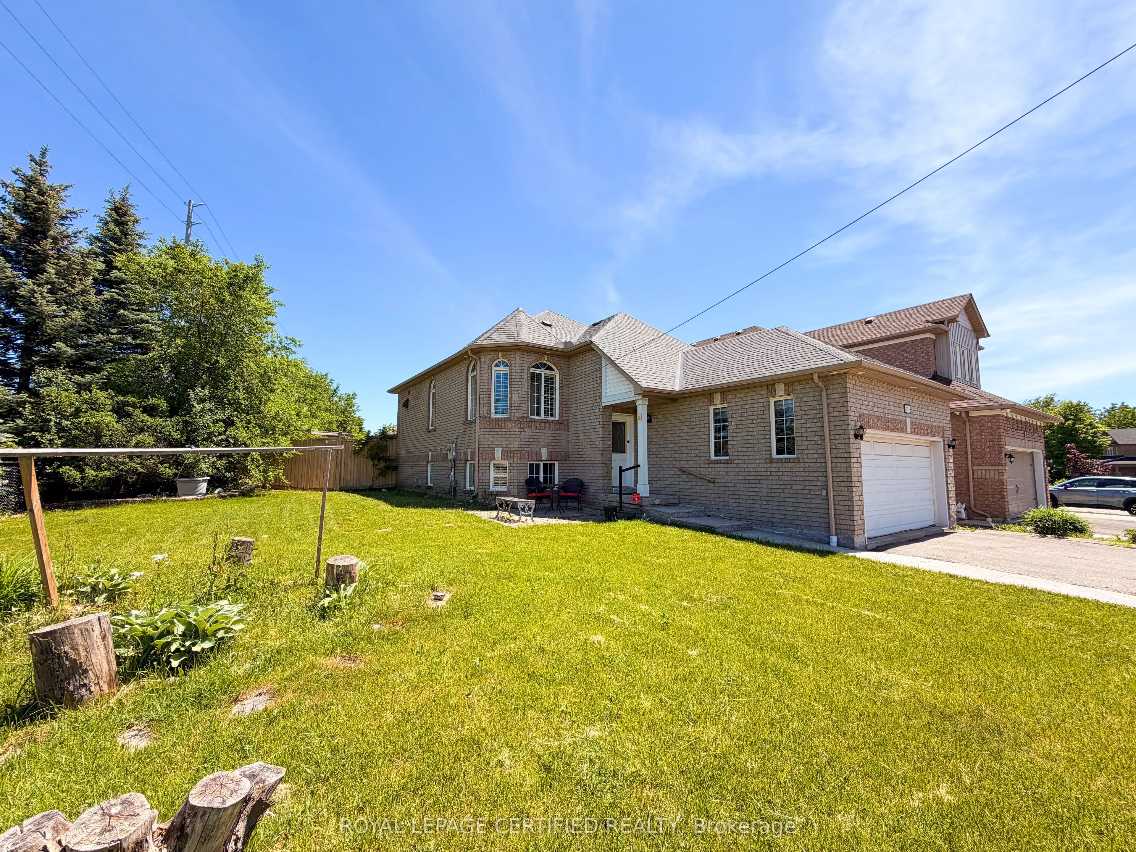 7349 Zinnia Place