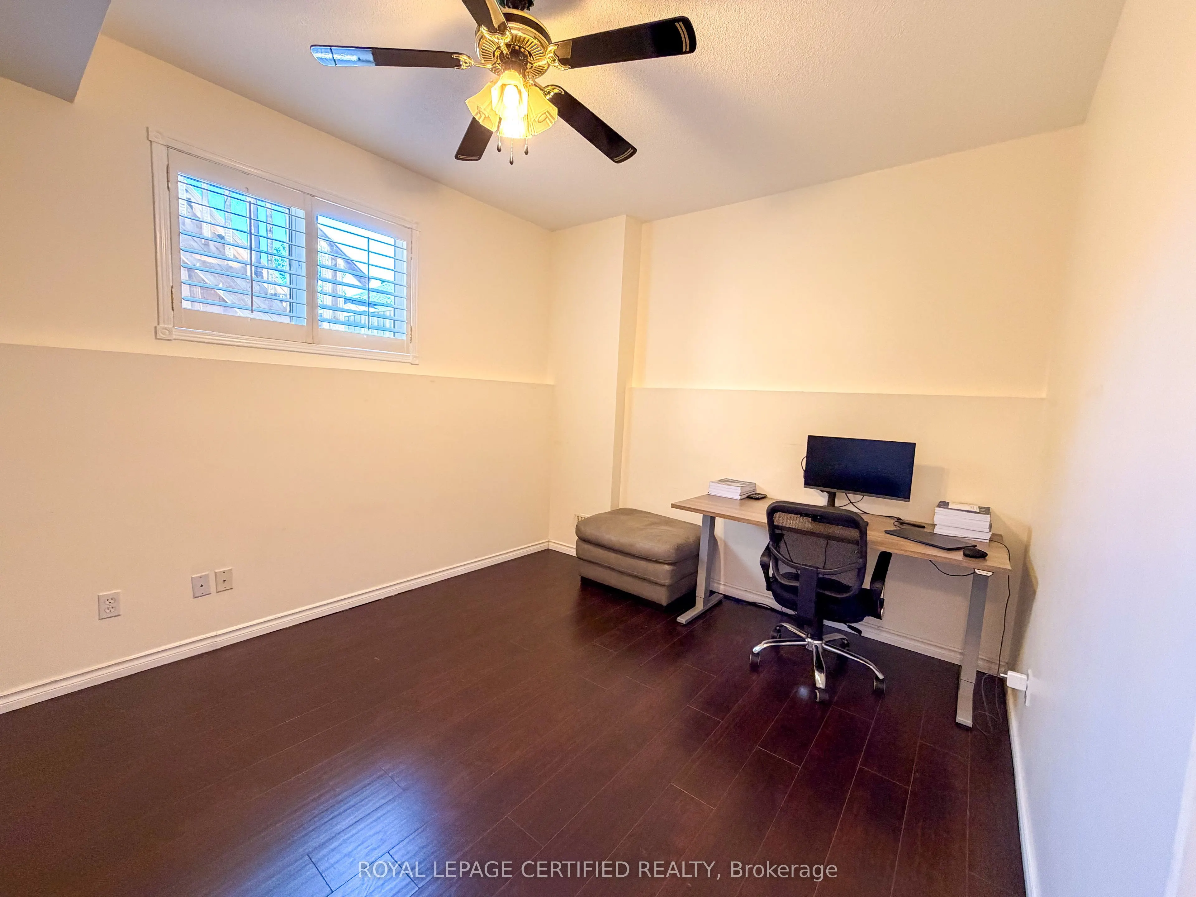 7349 Zinnia Place