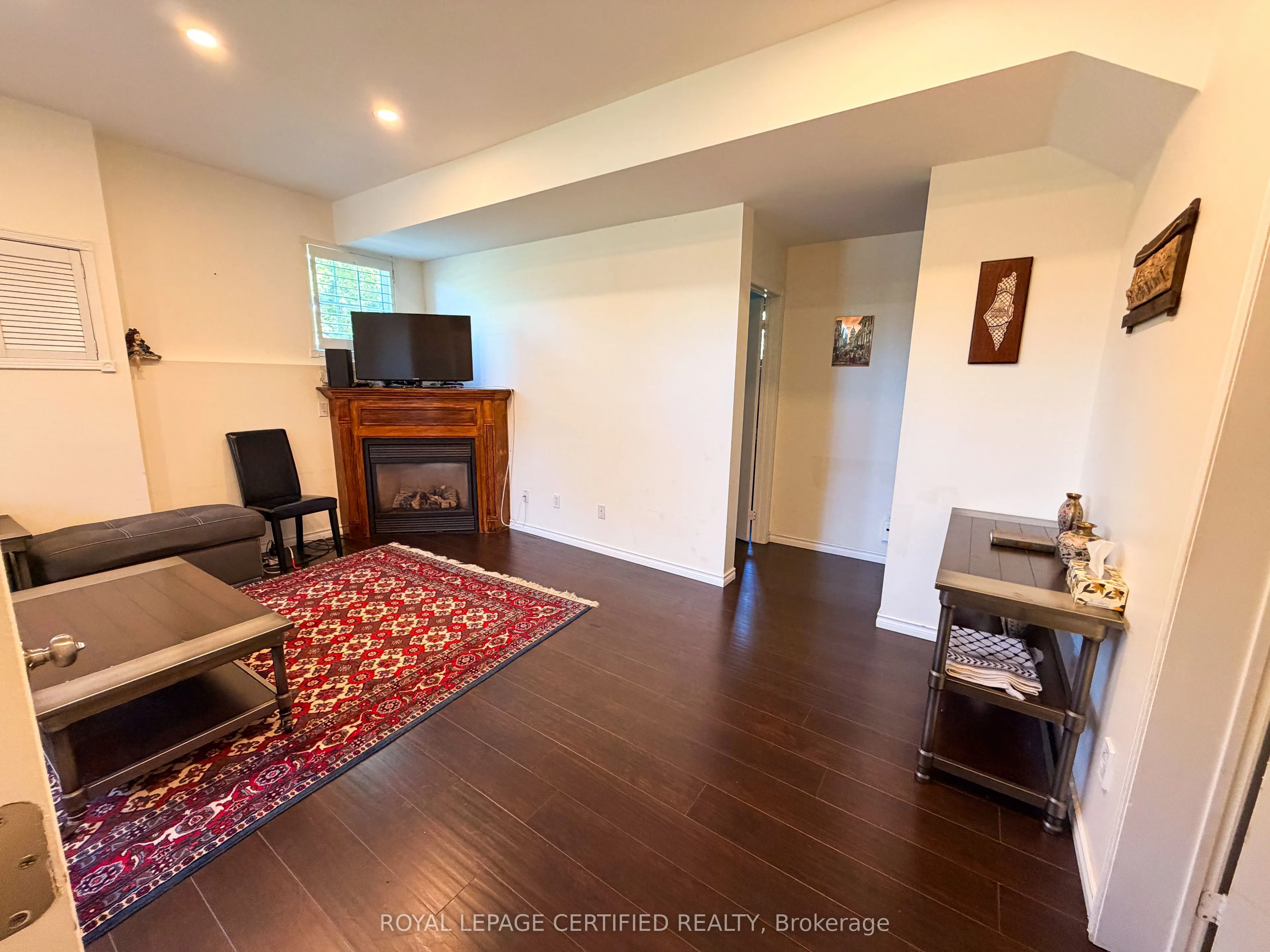 7349 Zinnia Place