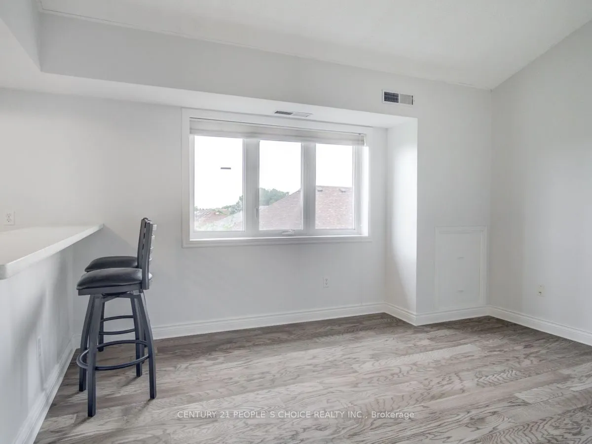 119 BRISTOL Road E #42