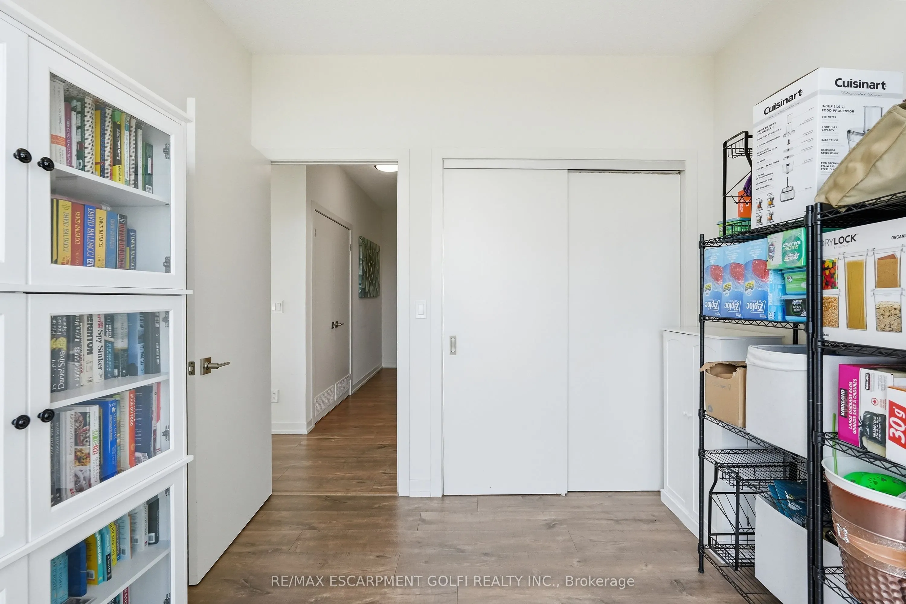 2093 FAIRVIEW Street #2004