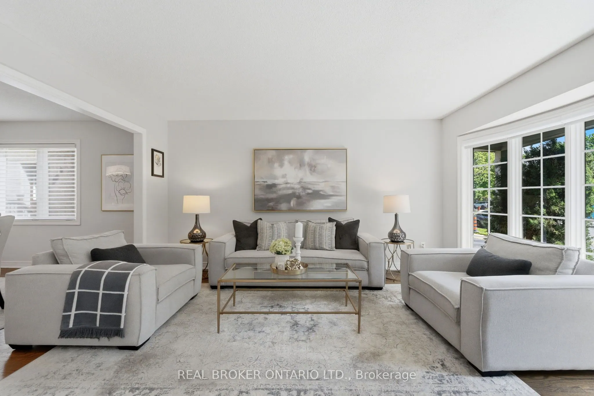 2205 Shaftesbury Court