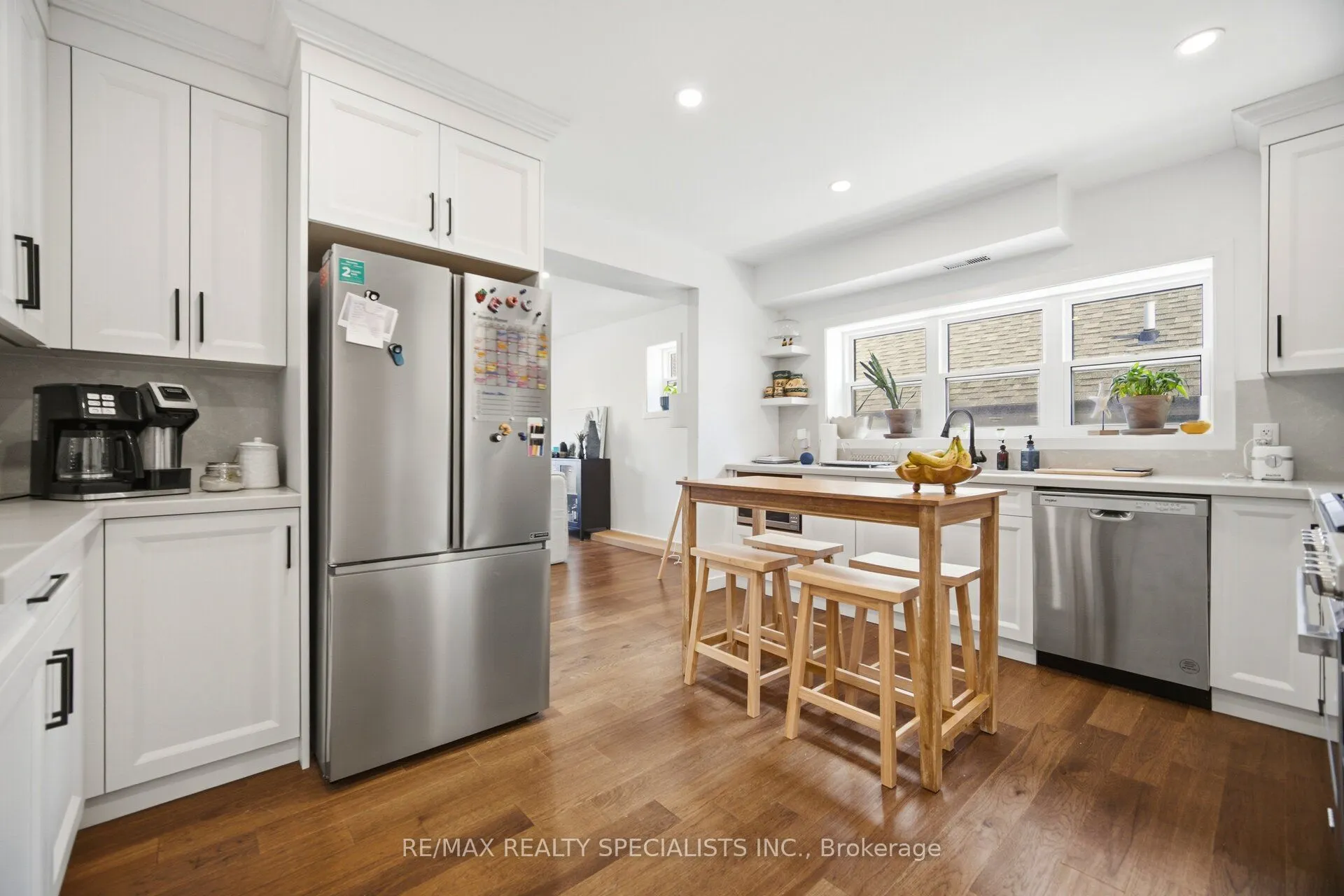 298 South Kingsway