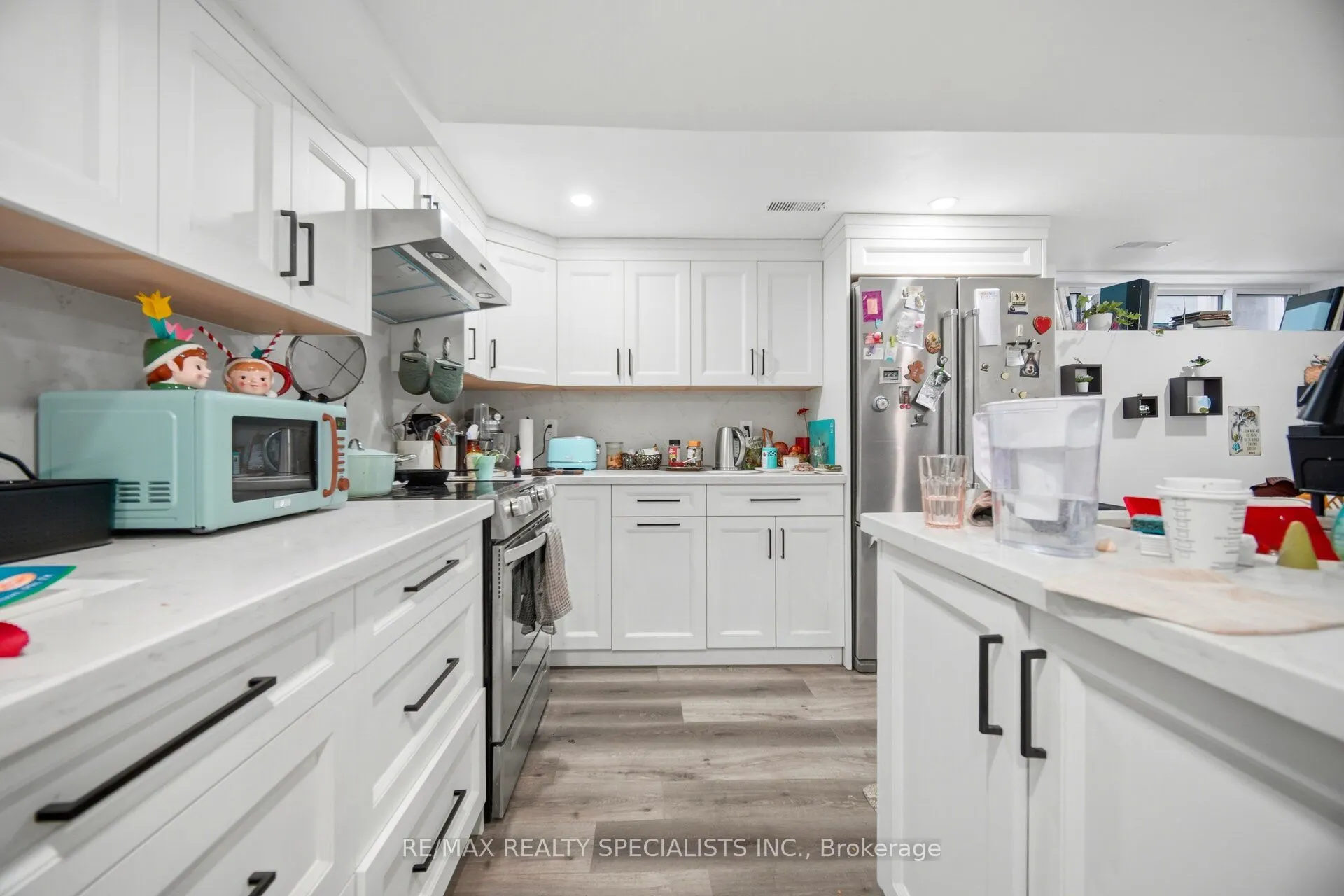 298 South Kingsway