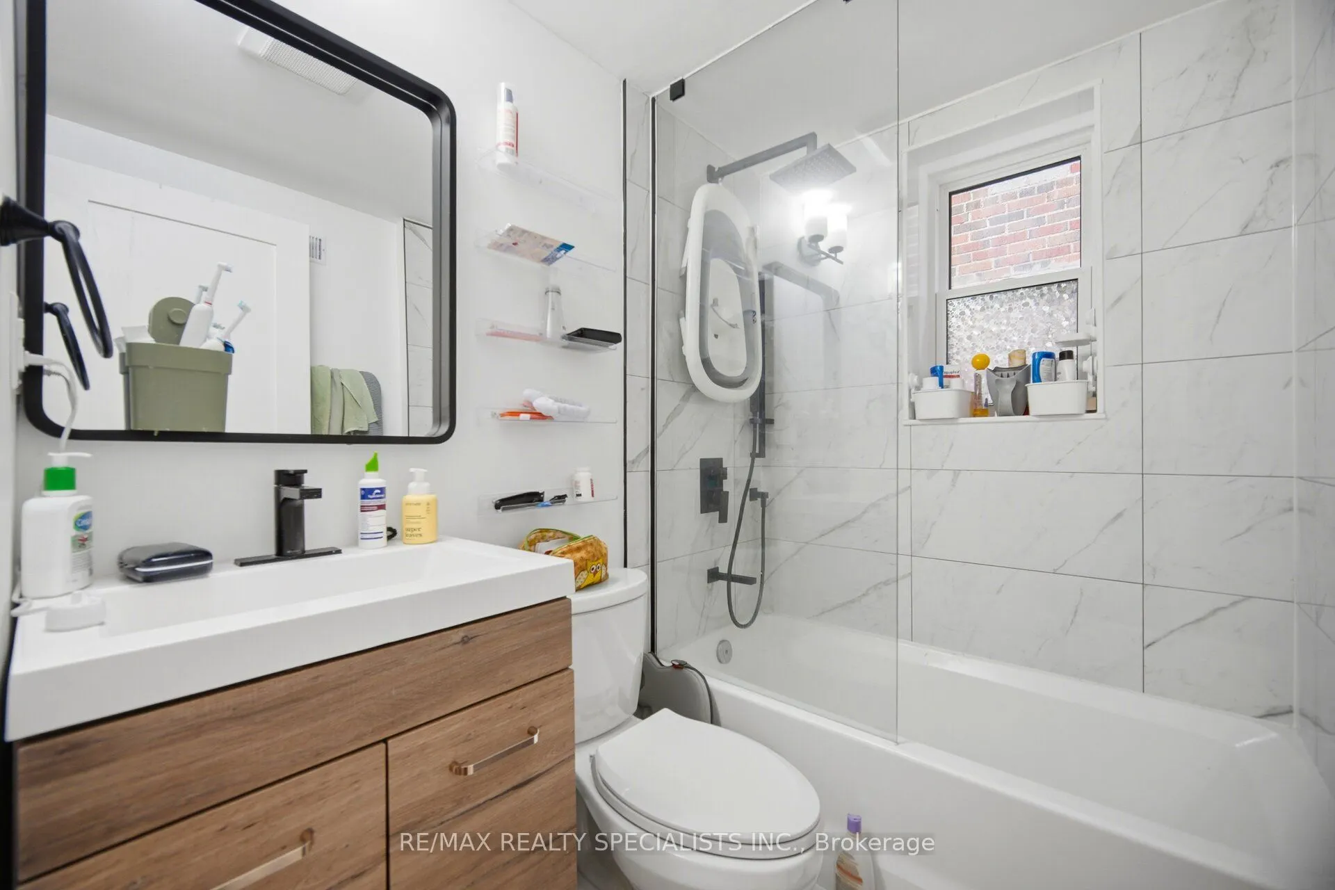 298 South Kingsway