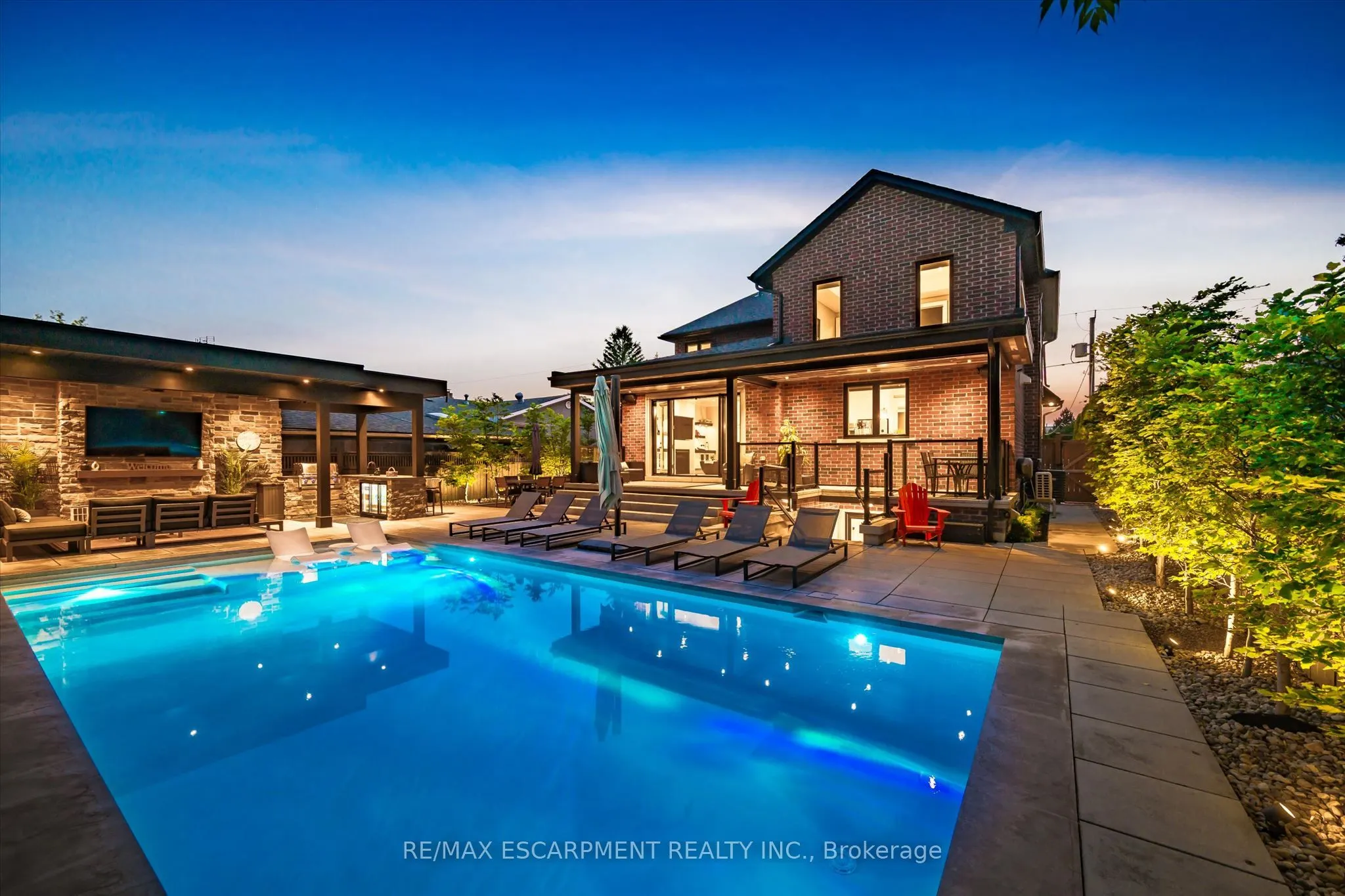 1298 Pinegrove Road