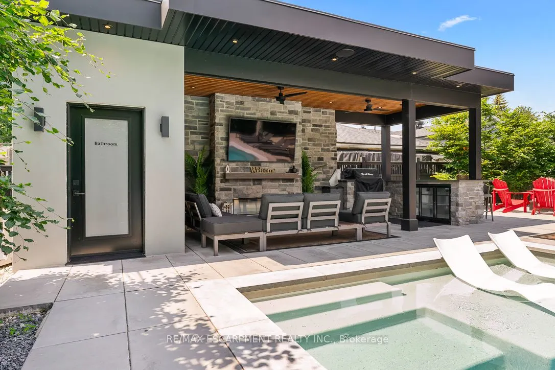 1298 Pinegrove Road
