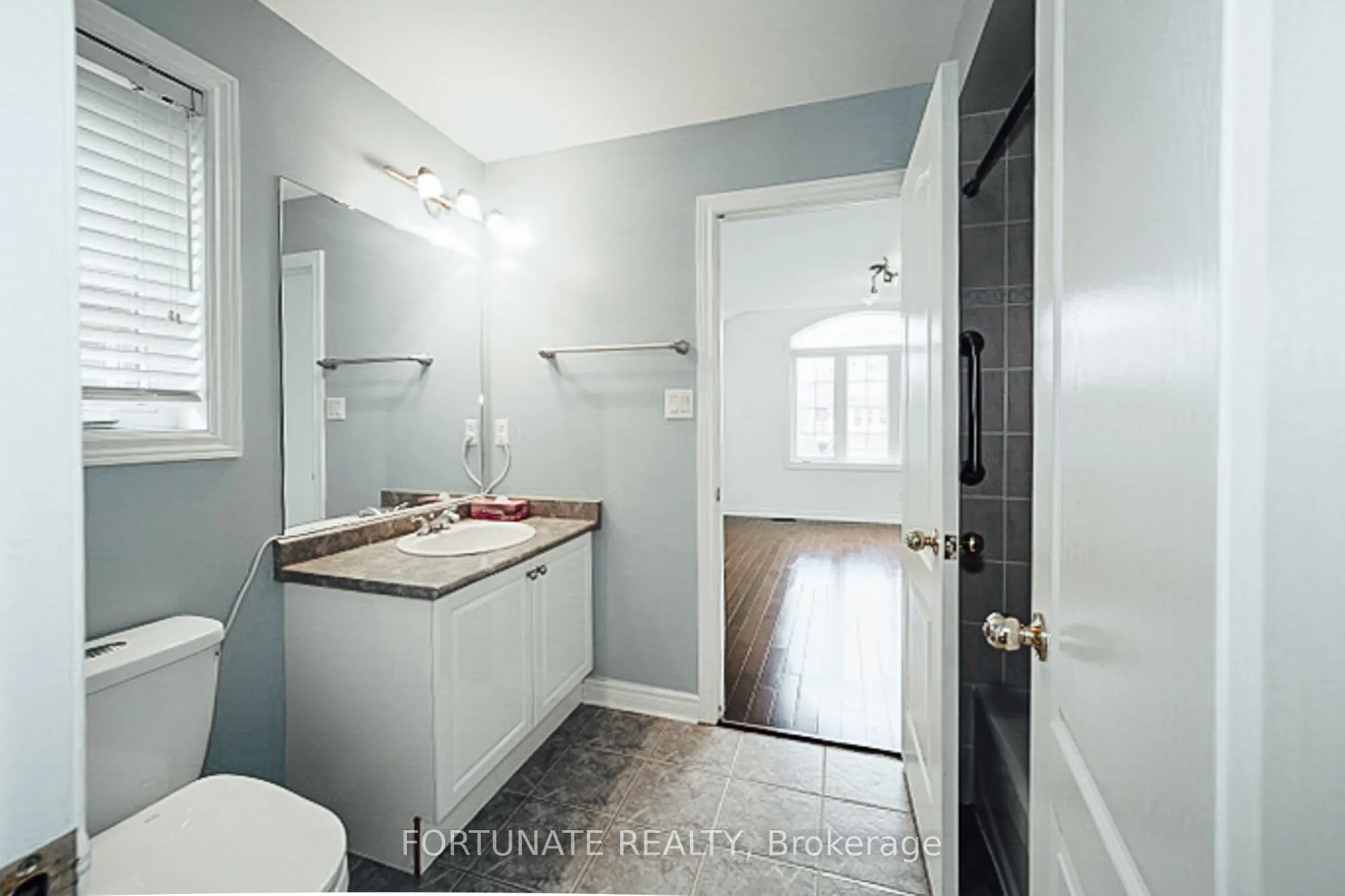 5175 Misty Pine Crescent