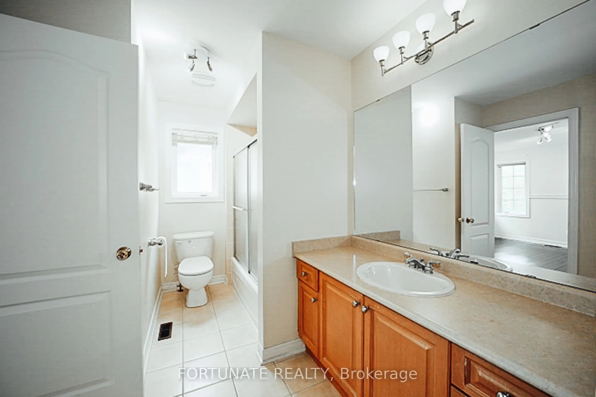 5175 Misty Pine Crescent