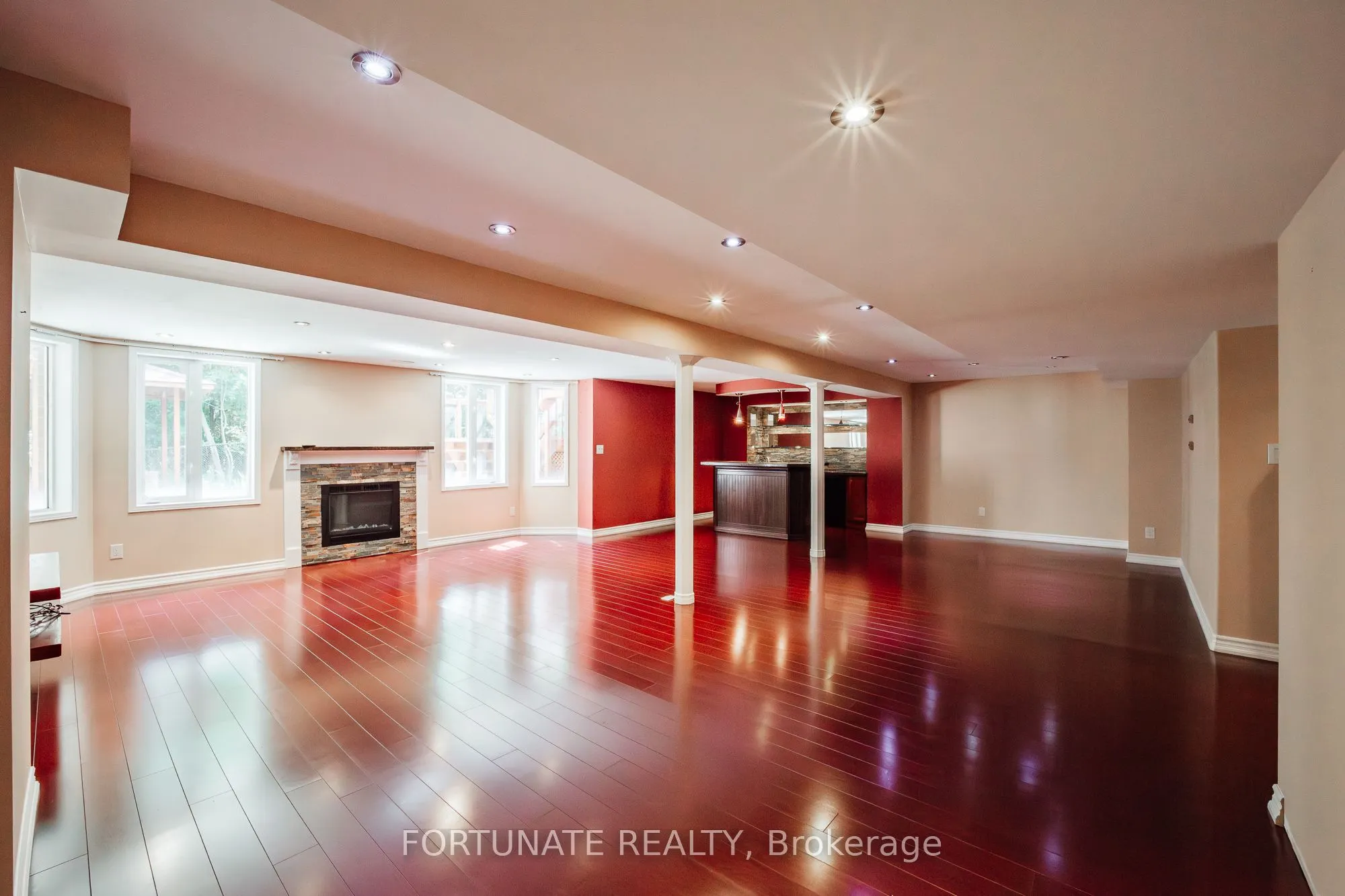 5175 Misty Pine Crescent
