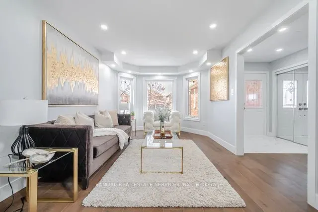 23 Fenflower Court