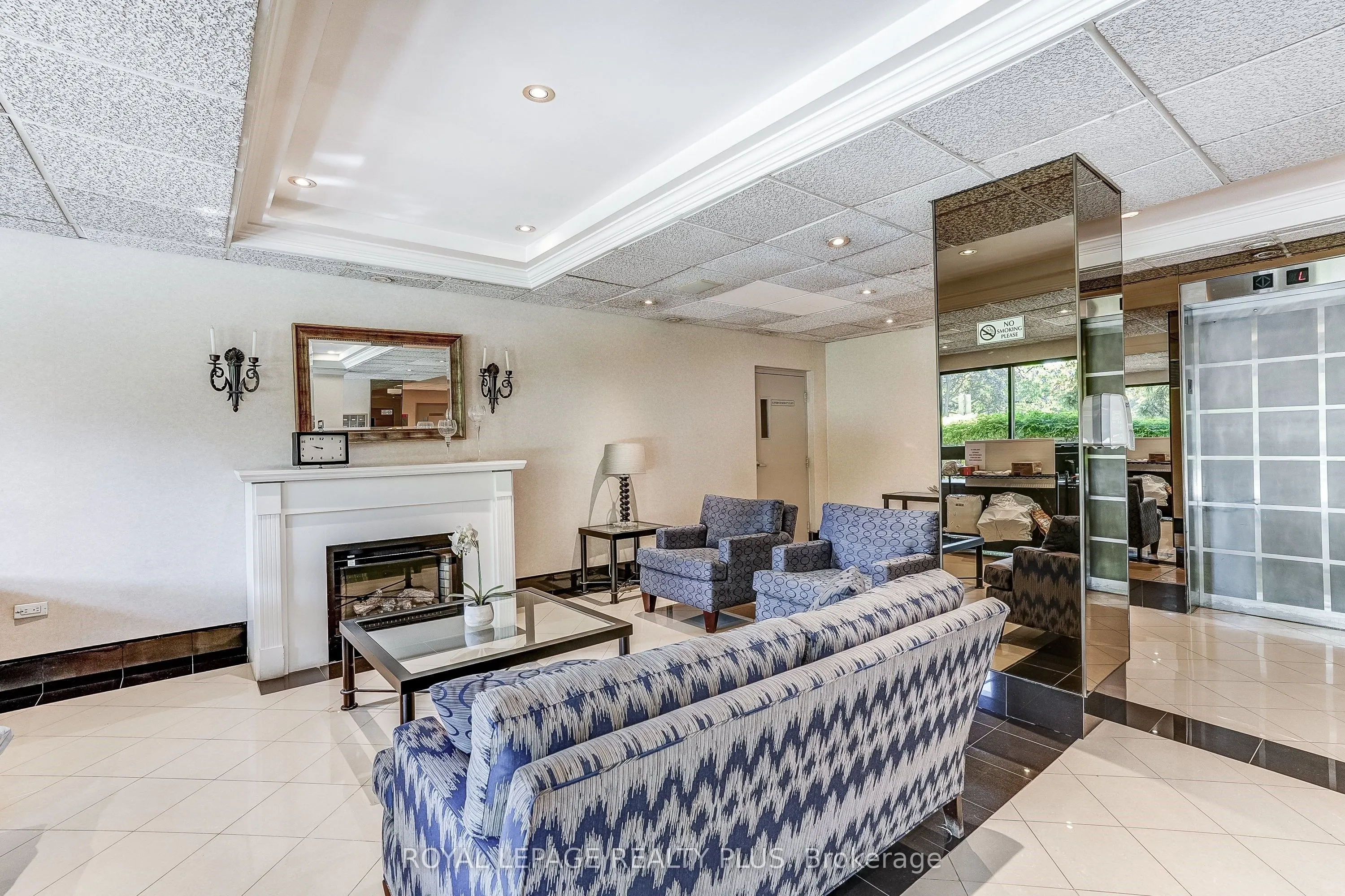 1320 Mississauga Valley Boulevard #906