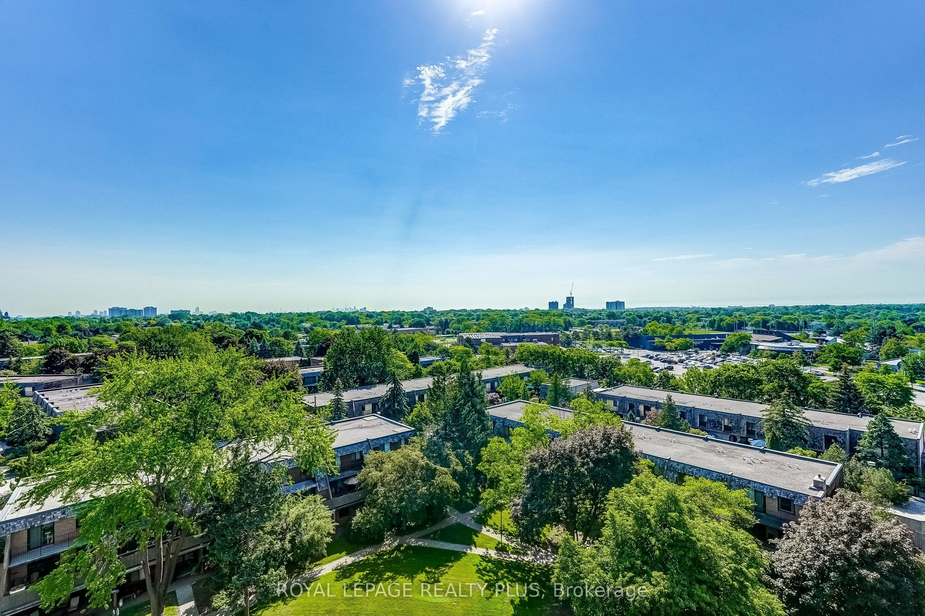 1320 Mississauga Valley Boulevard #906