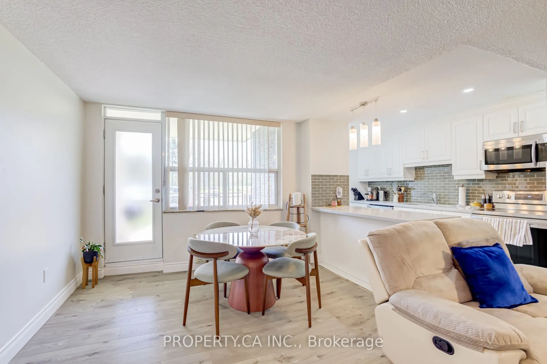 966 Inverhouse Drive #109