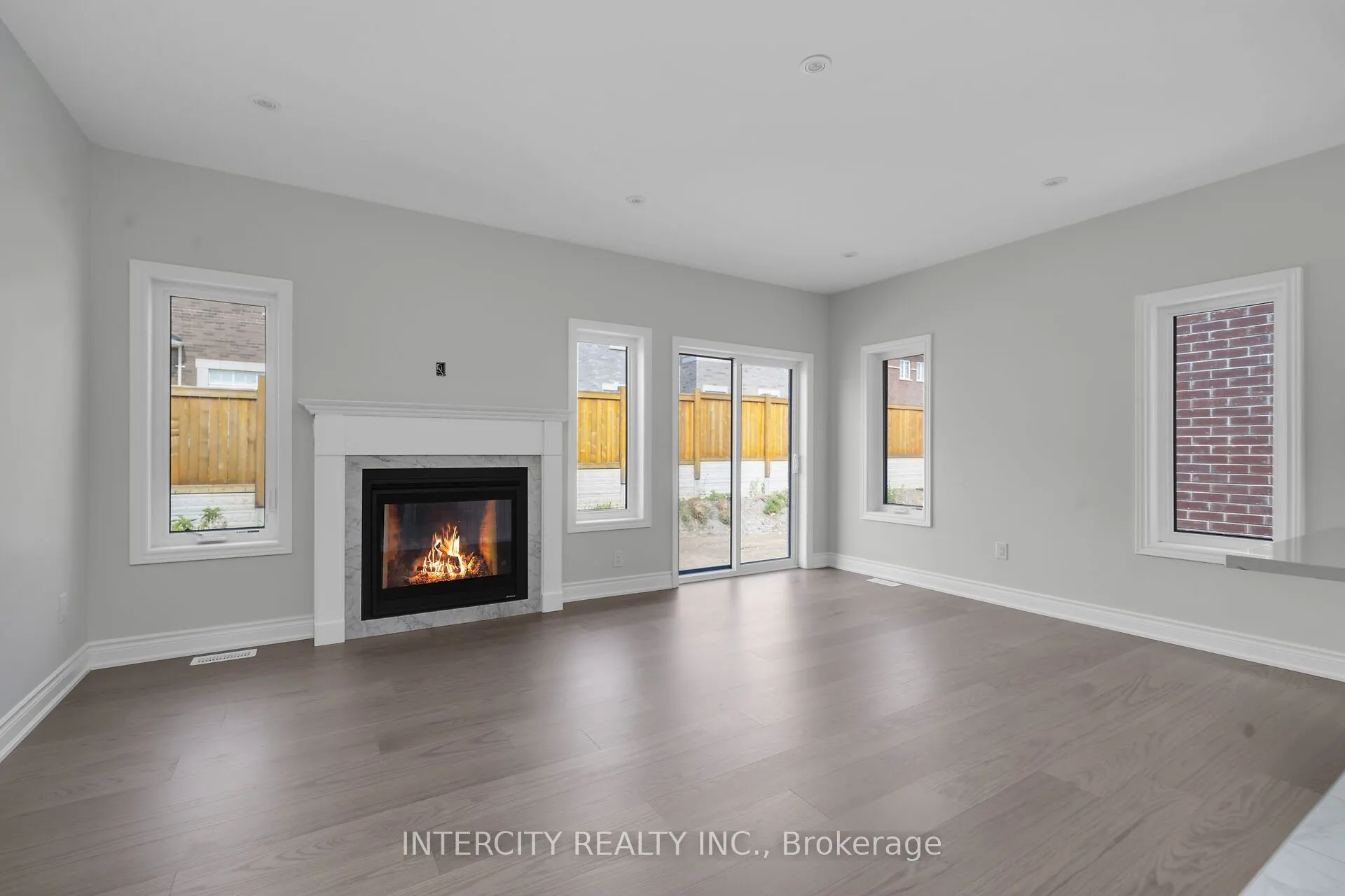 3 Ruby Lane