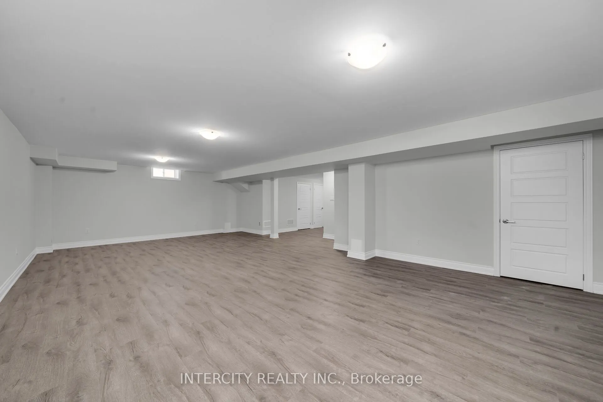 3 Ruby Lane