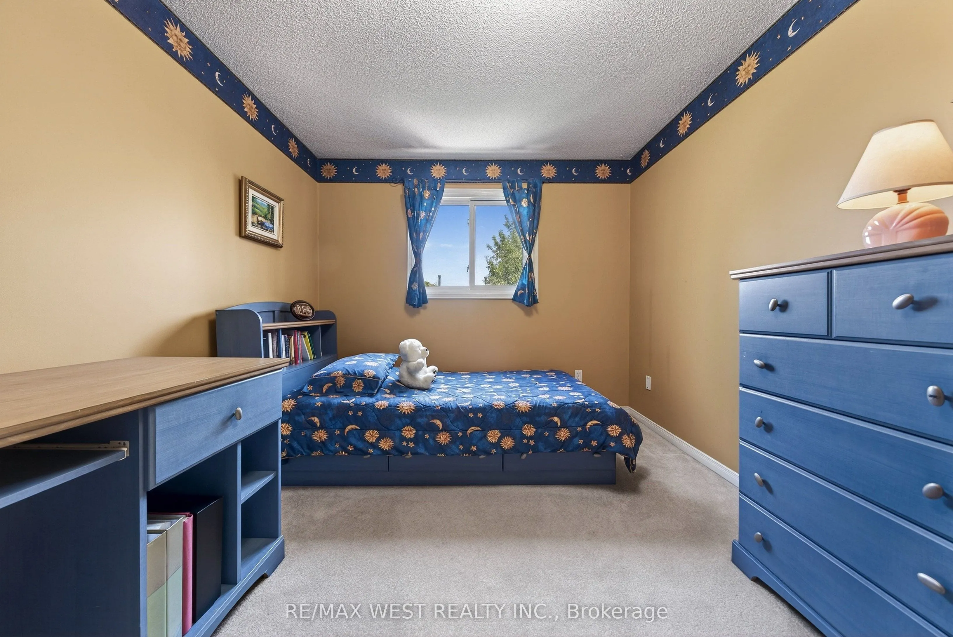 88 Palomino Drive