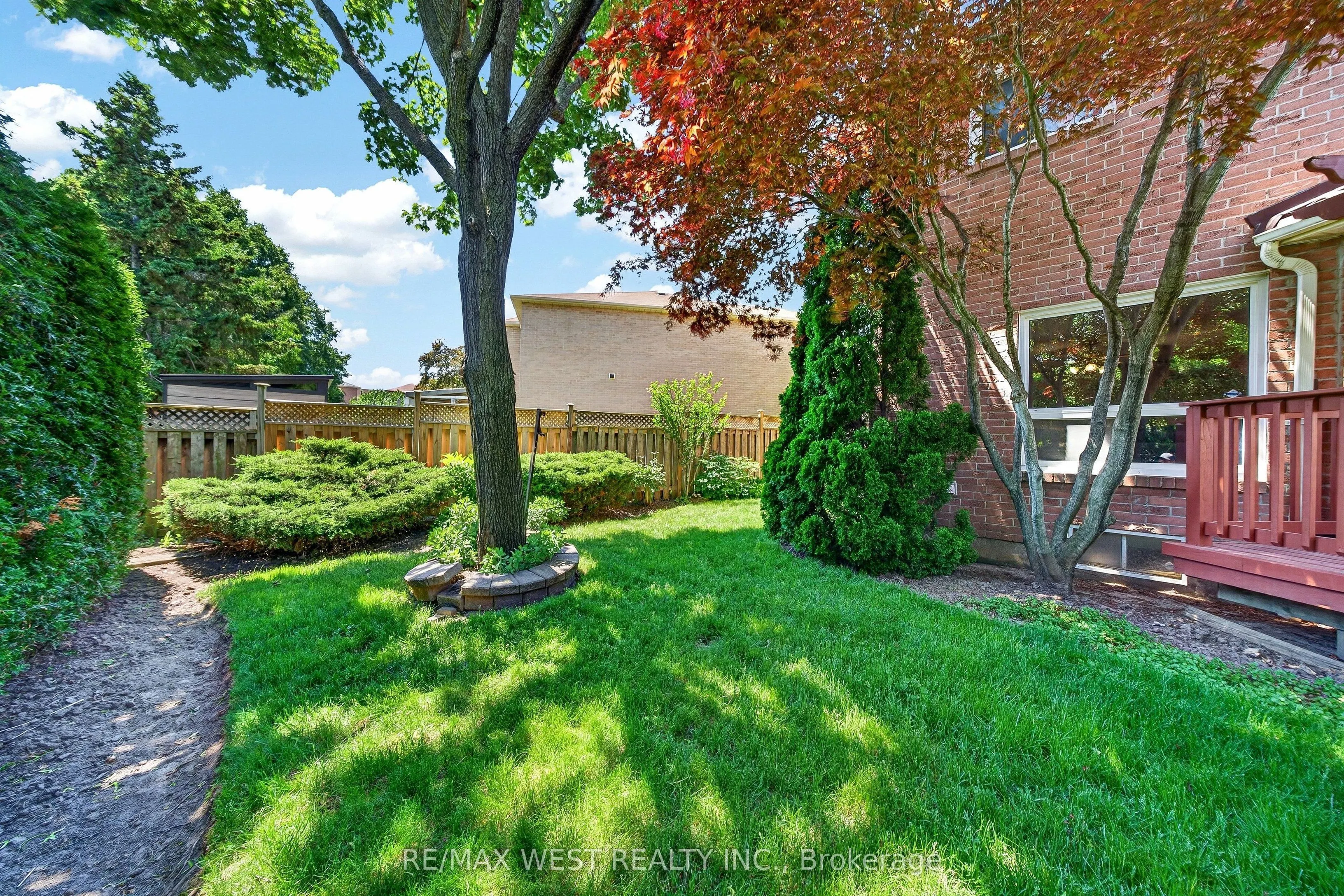 88 Palomino Drive