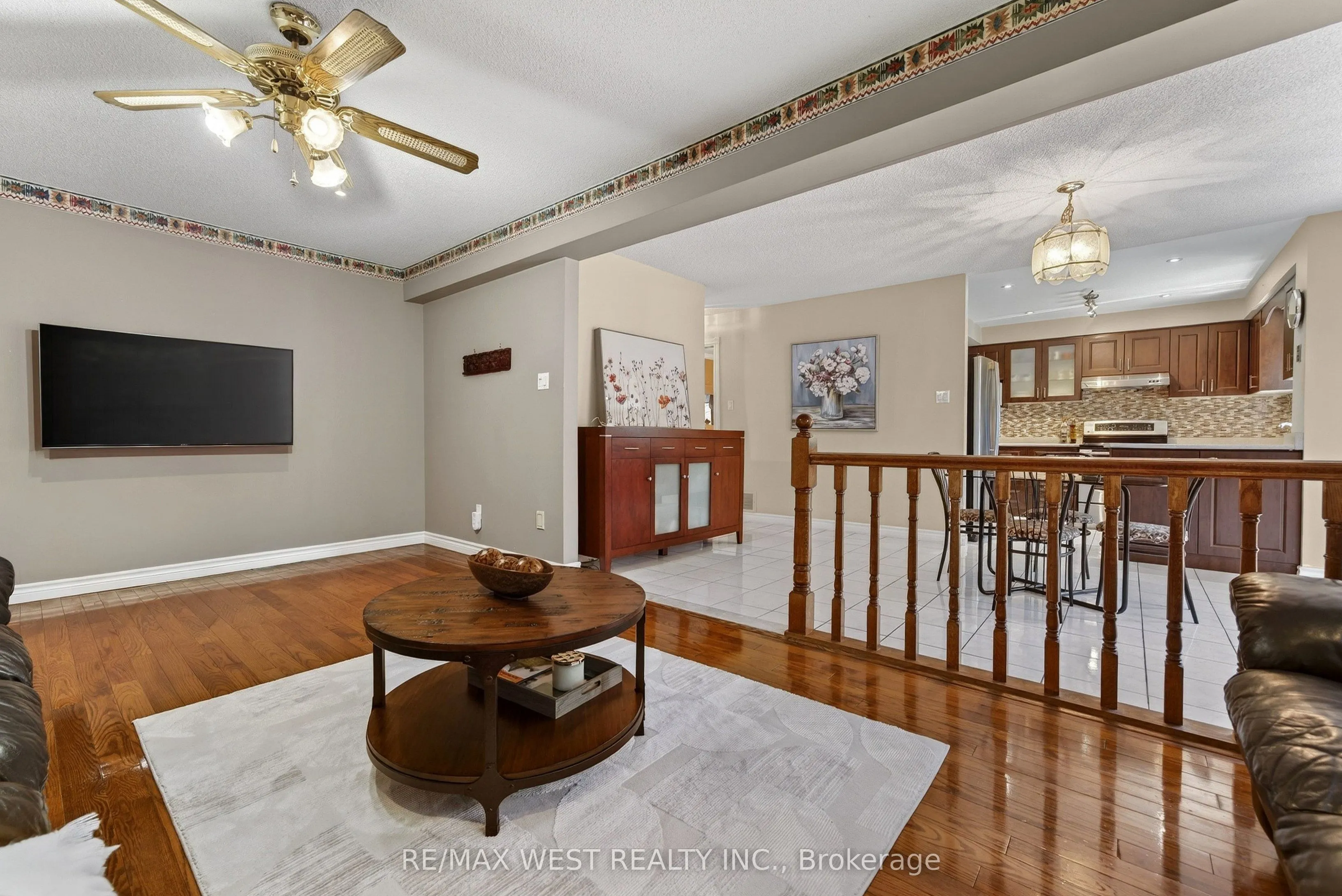 88 Palomino Drive