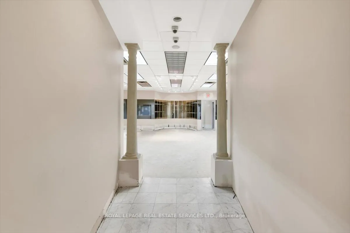 2547A Eglinton Avenue W