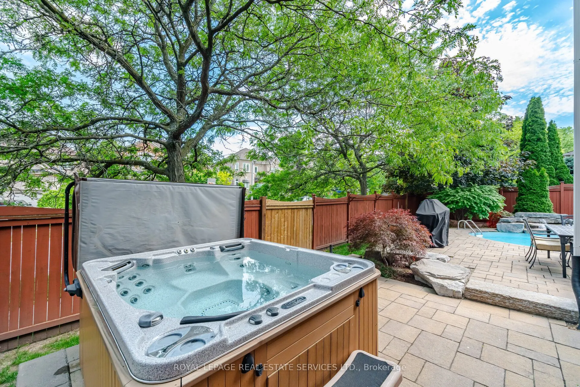 1600 Glenvista Drive