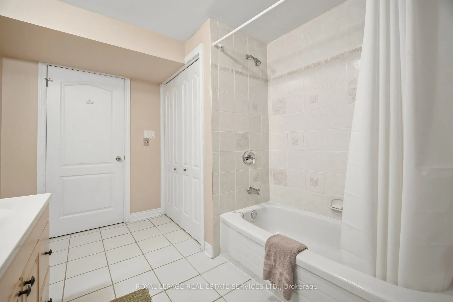1600 Glenvista Drive