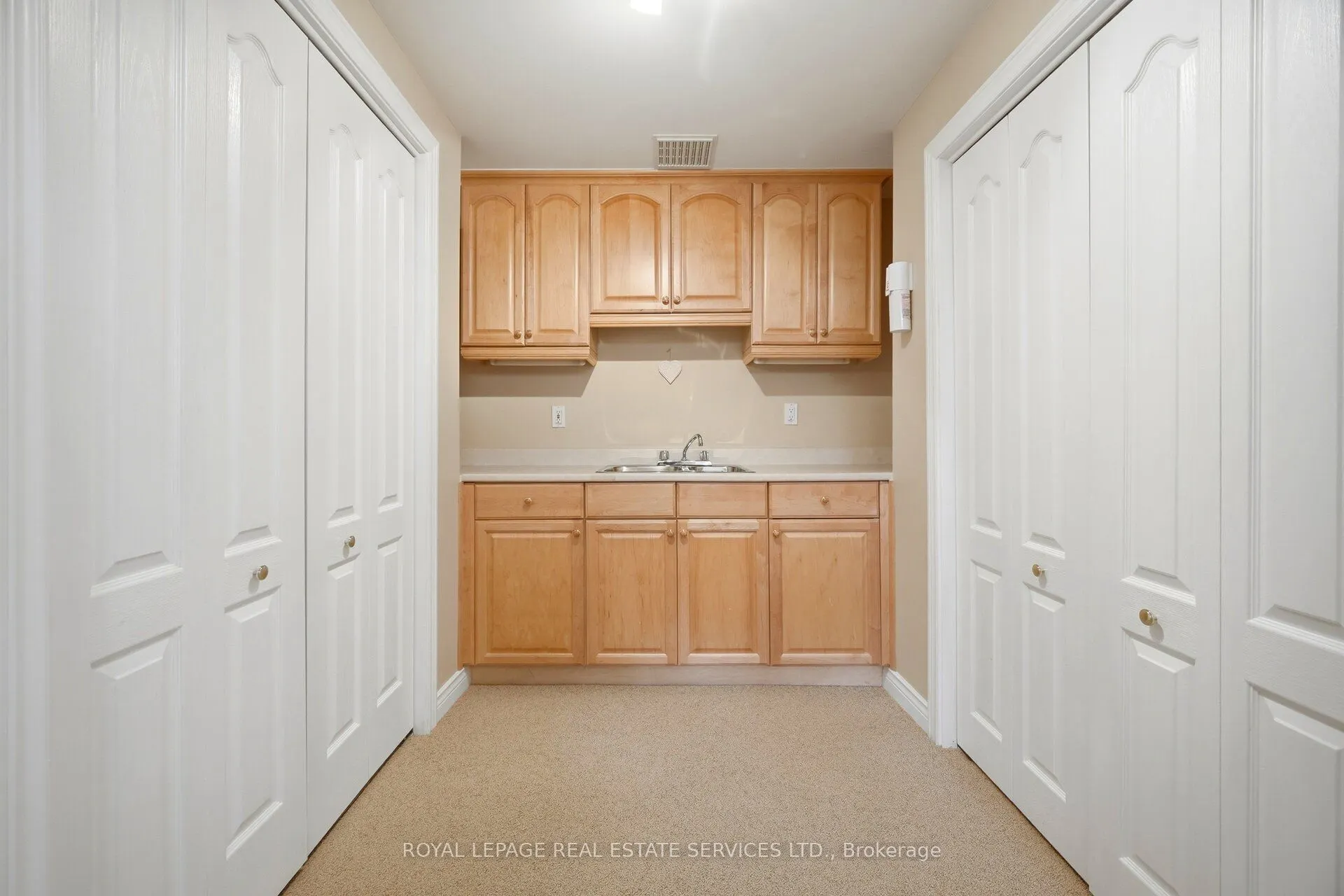 1600 Glenvista Drive