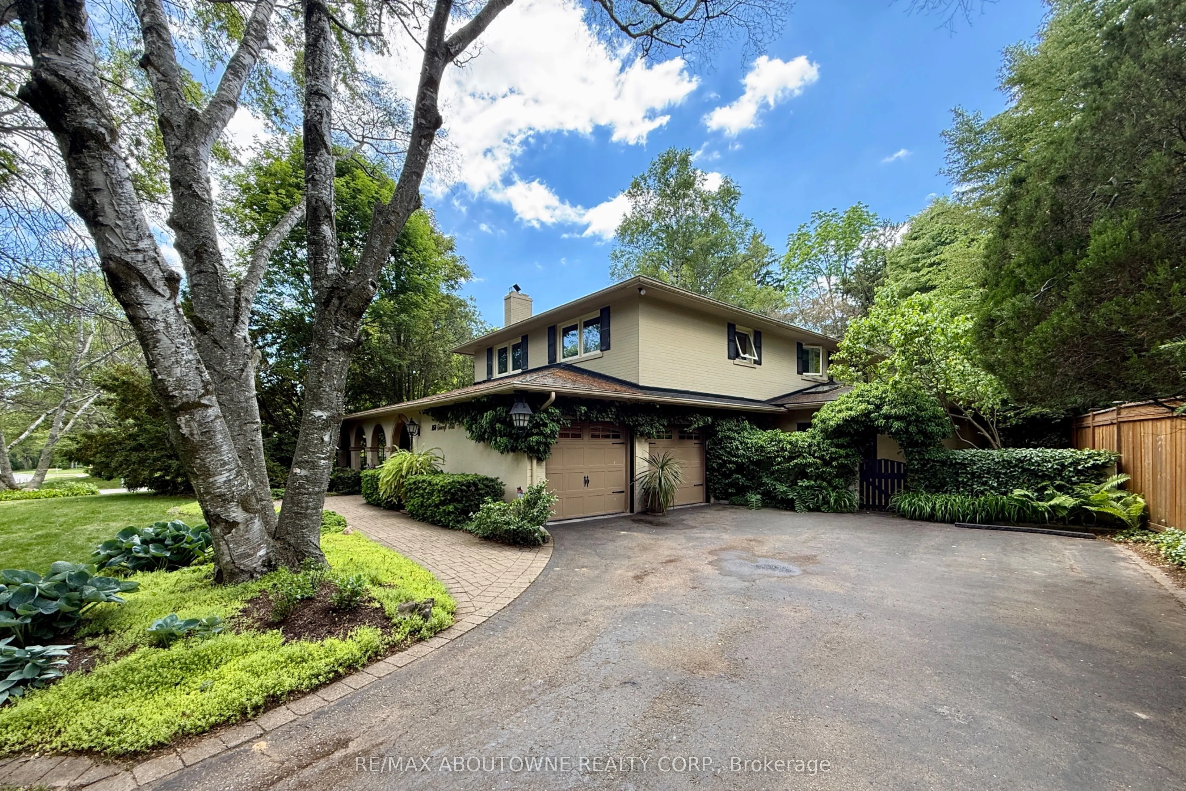 150 Cairncroft Road