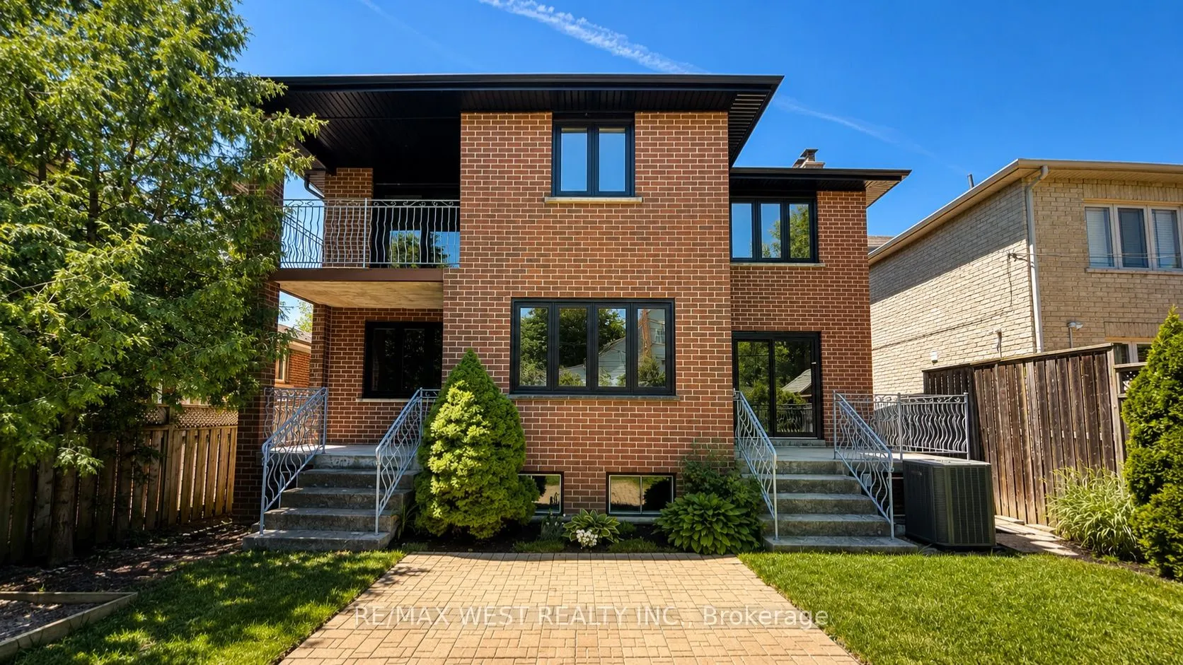 65 Foch Avenue