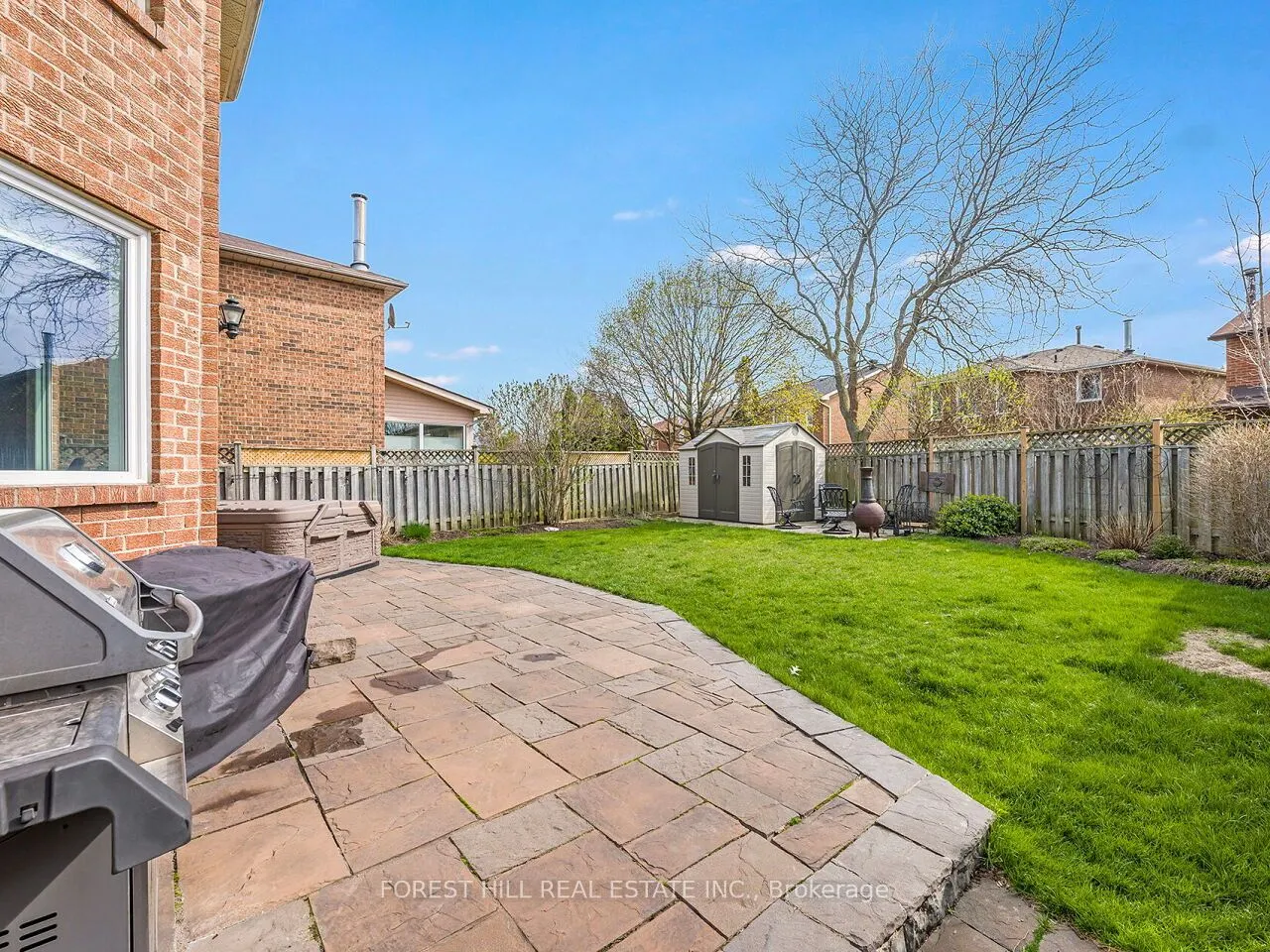 4174 Rossland Crescent