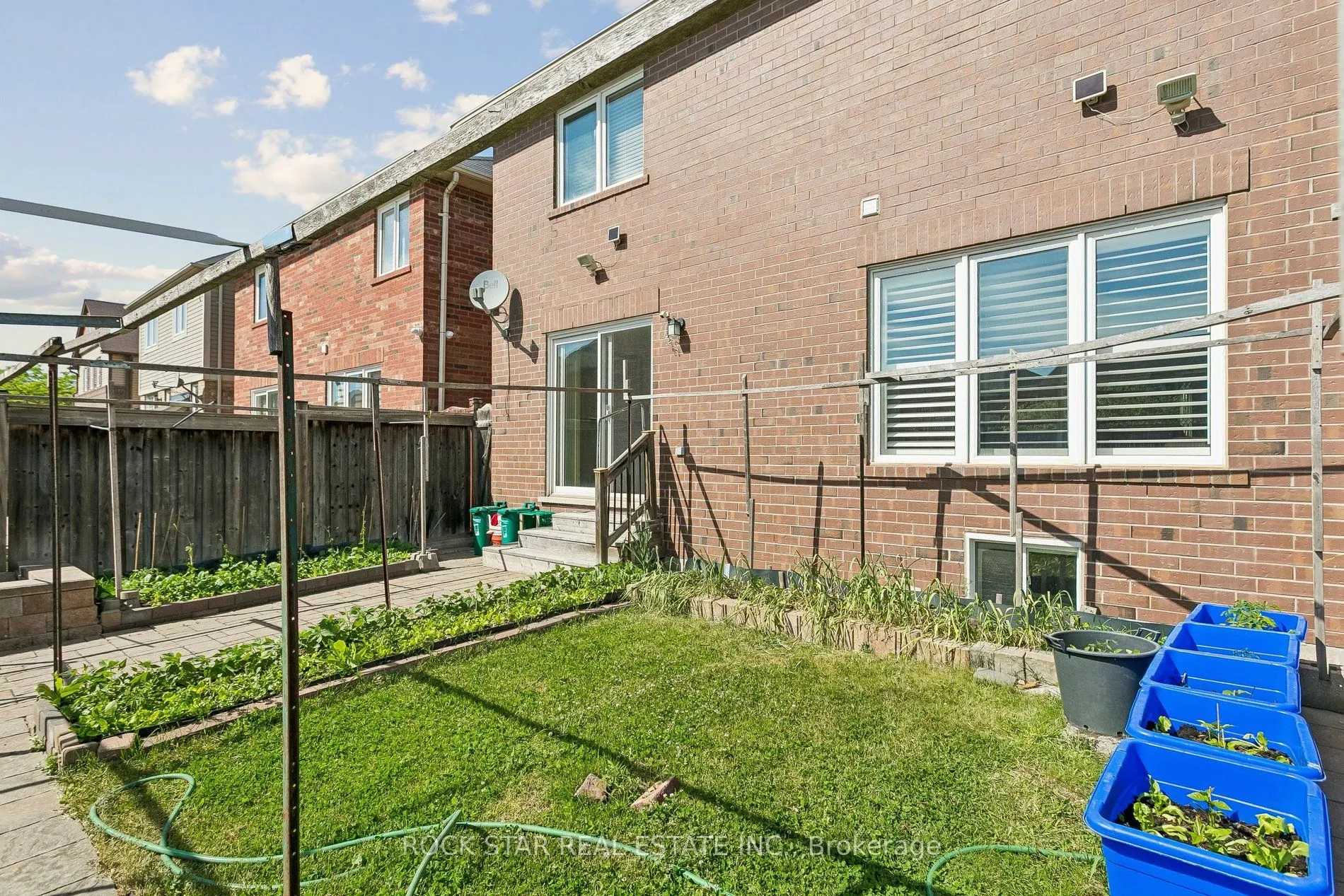 10 Klemscott Road
