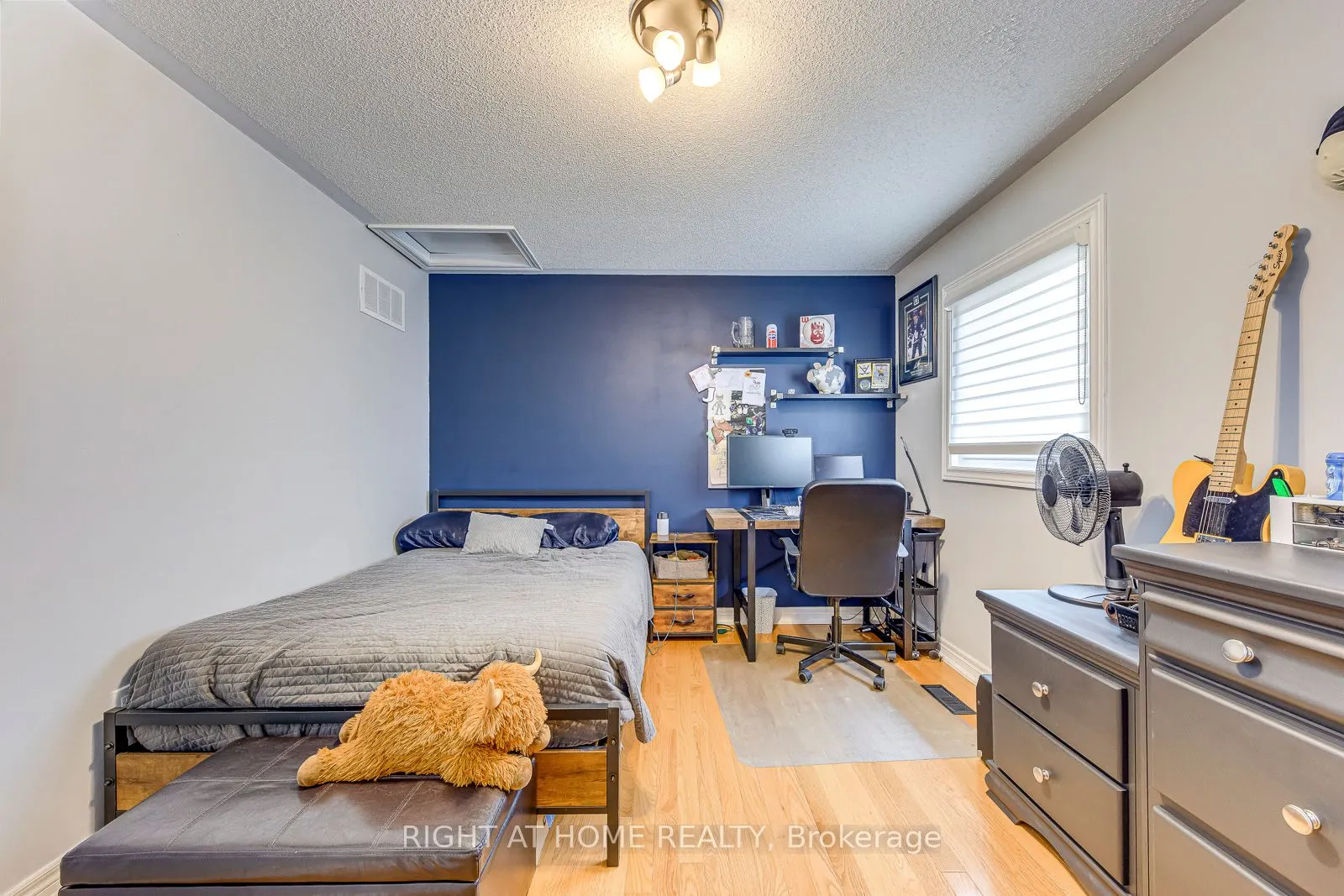 4164 Forest Fire Crescent