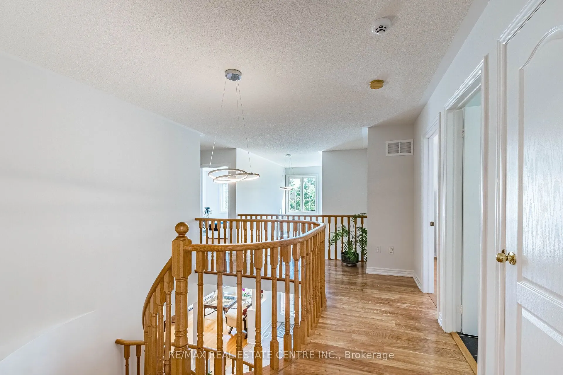 5343 Russell View Road