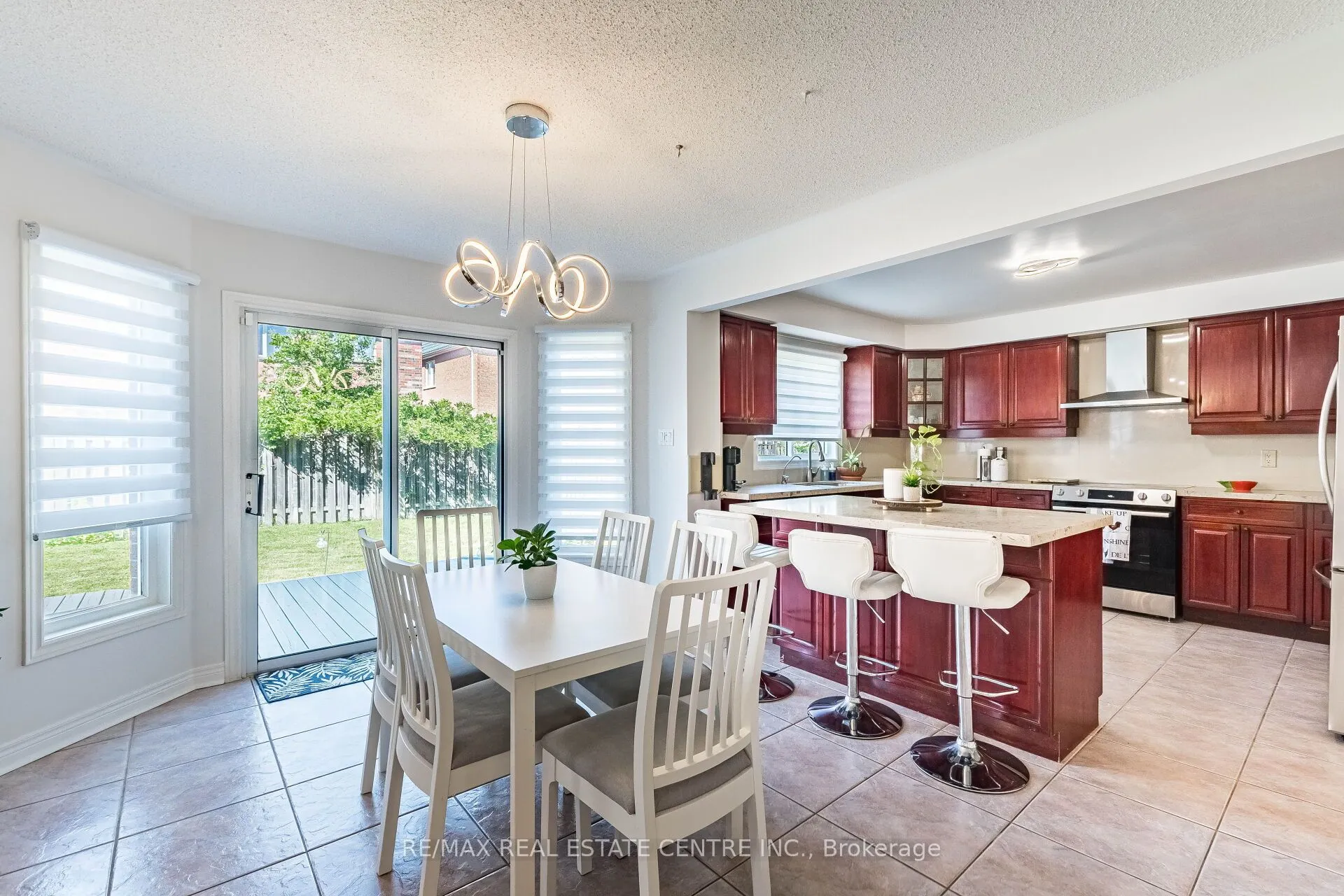 5343 Russell View Road