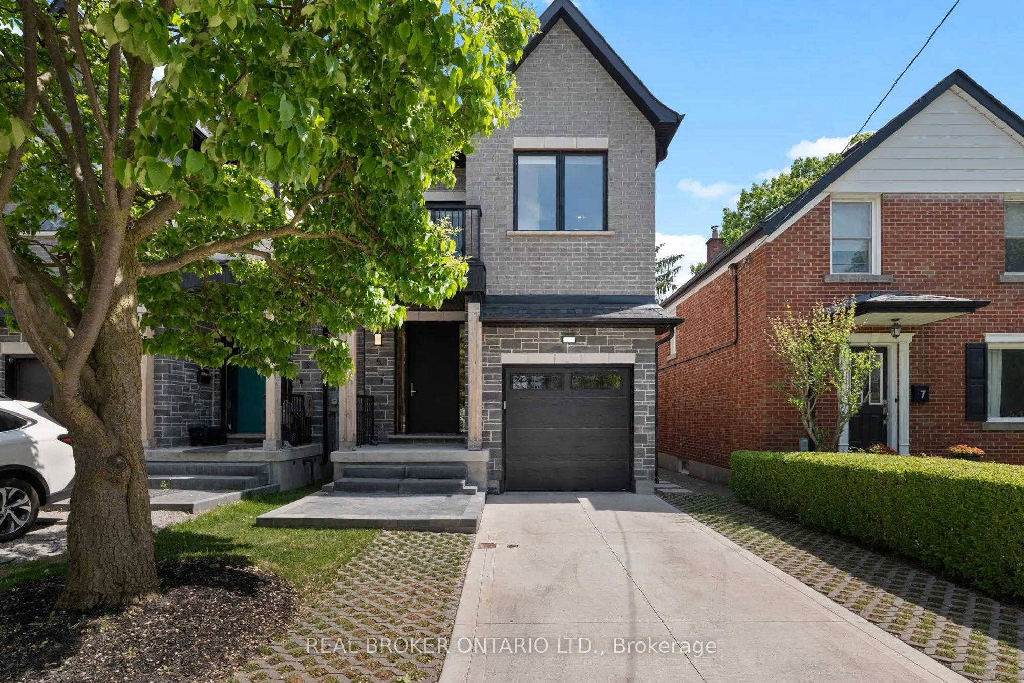 5 Marina Avenue