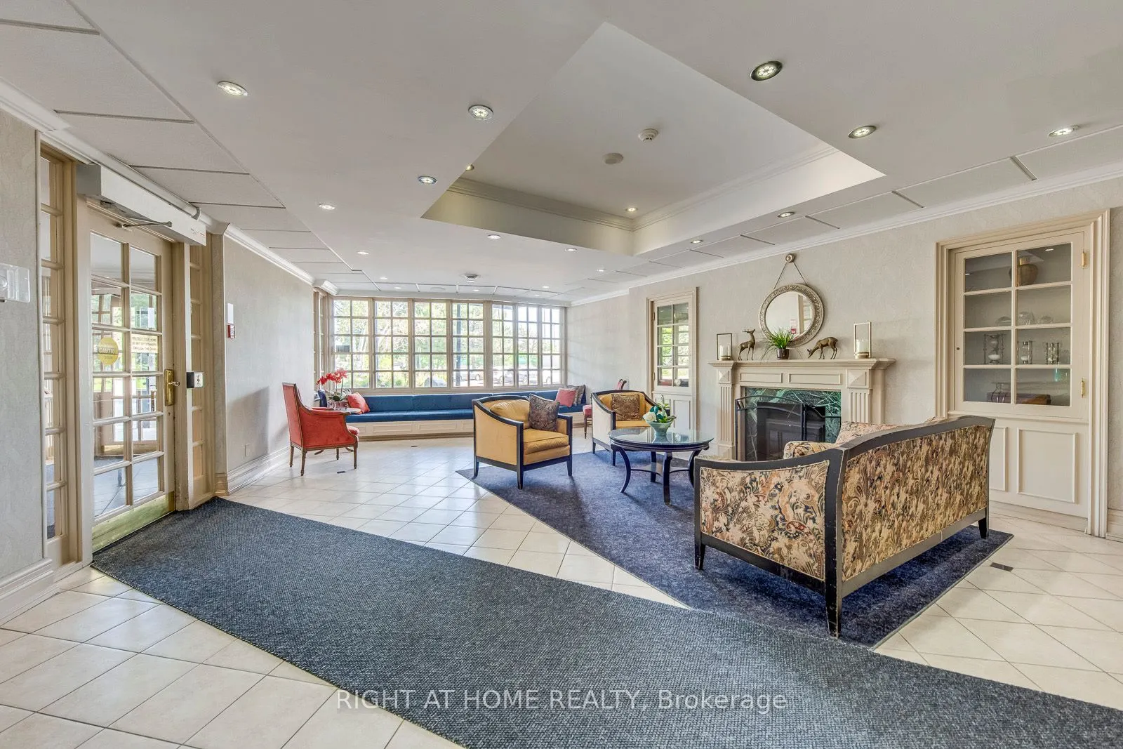 1360 Rathburn Road E #1603