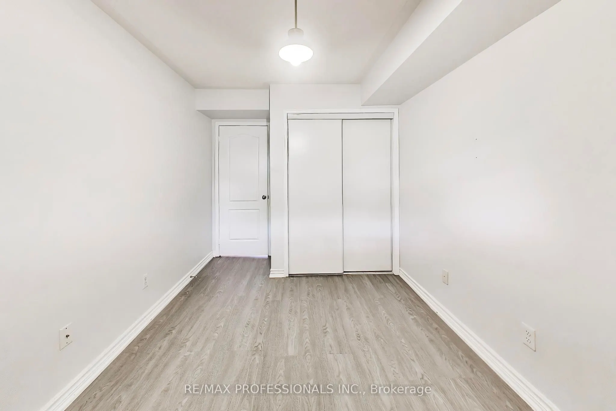 2460 Post Road #19