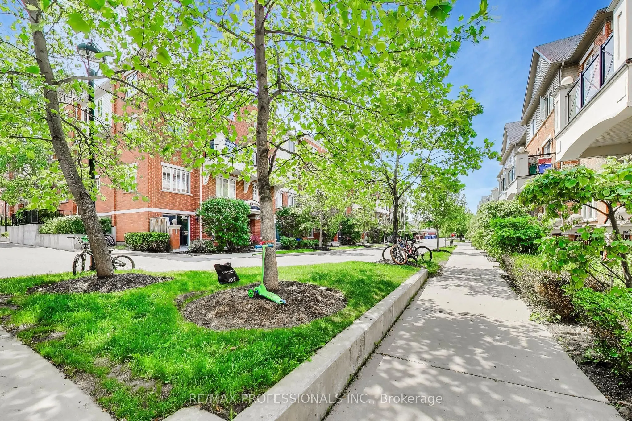 2460 Post Road #19