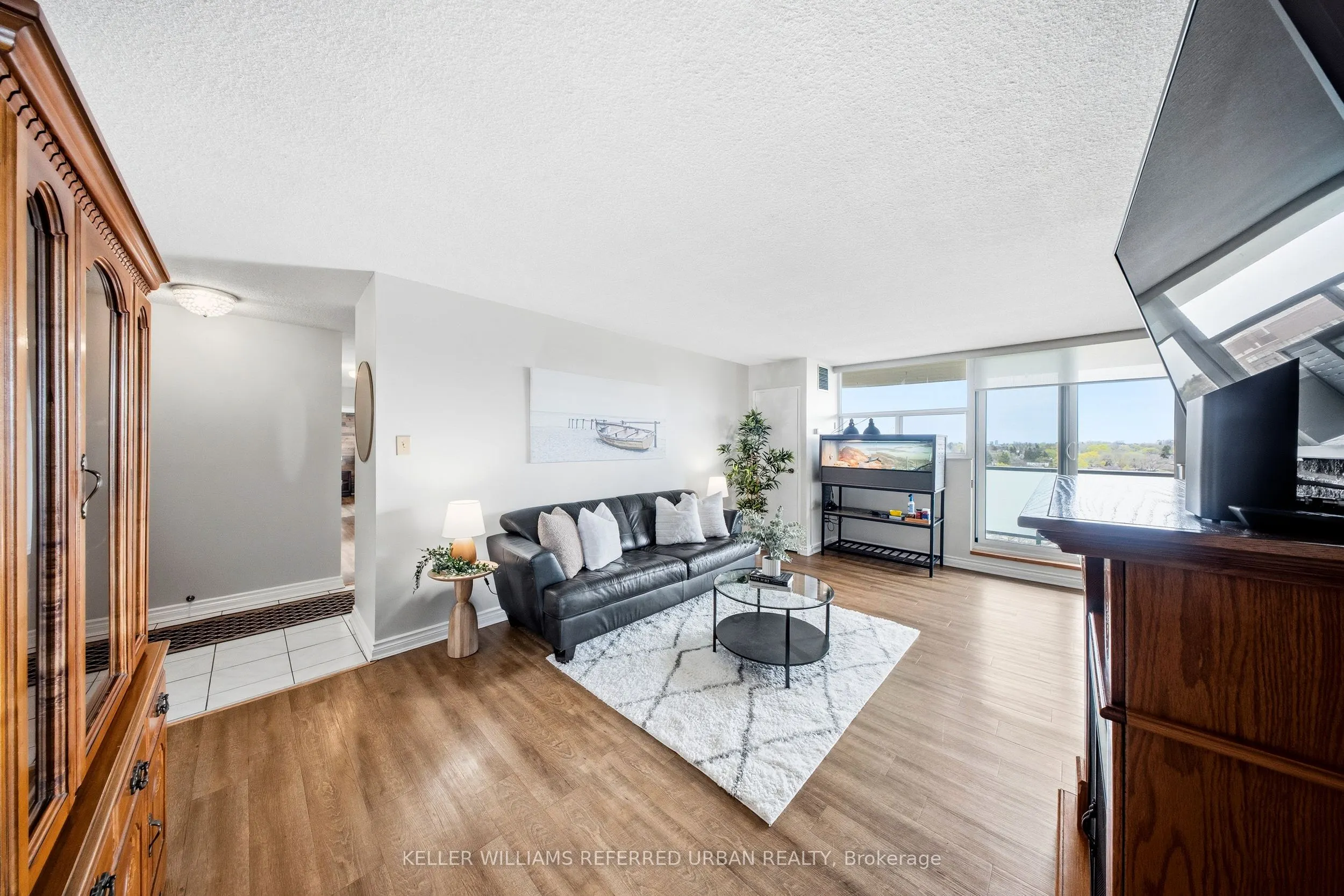 2130 Weston Road #1401