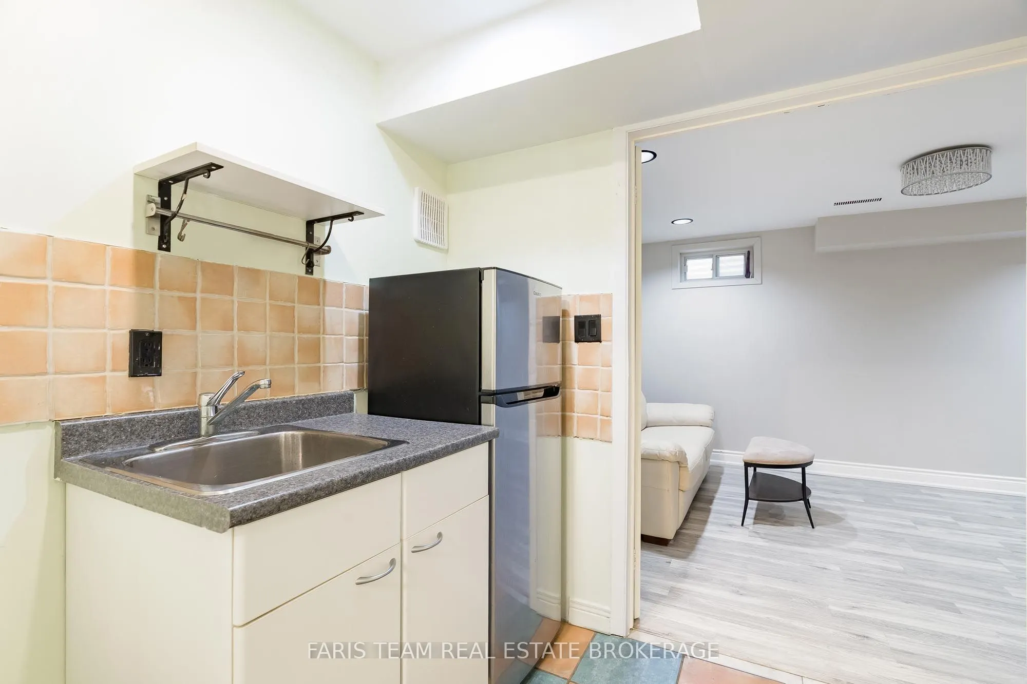 2075 Asta Drive #18