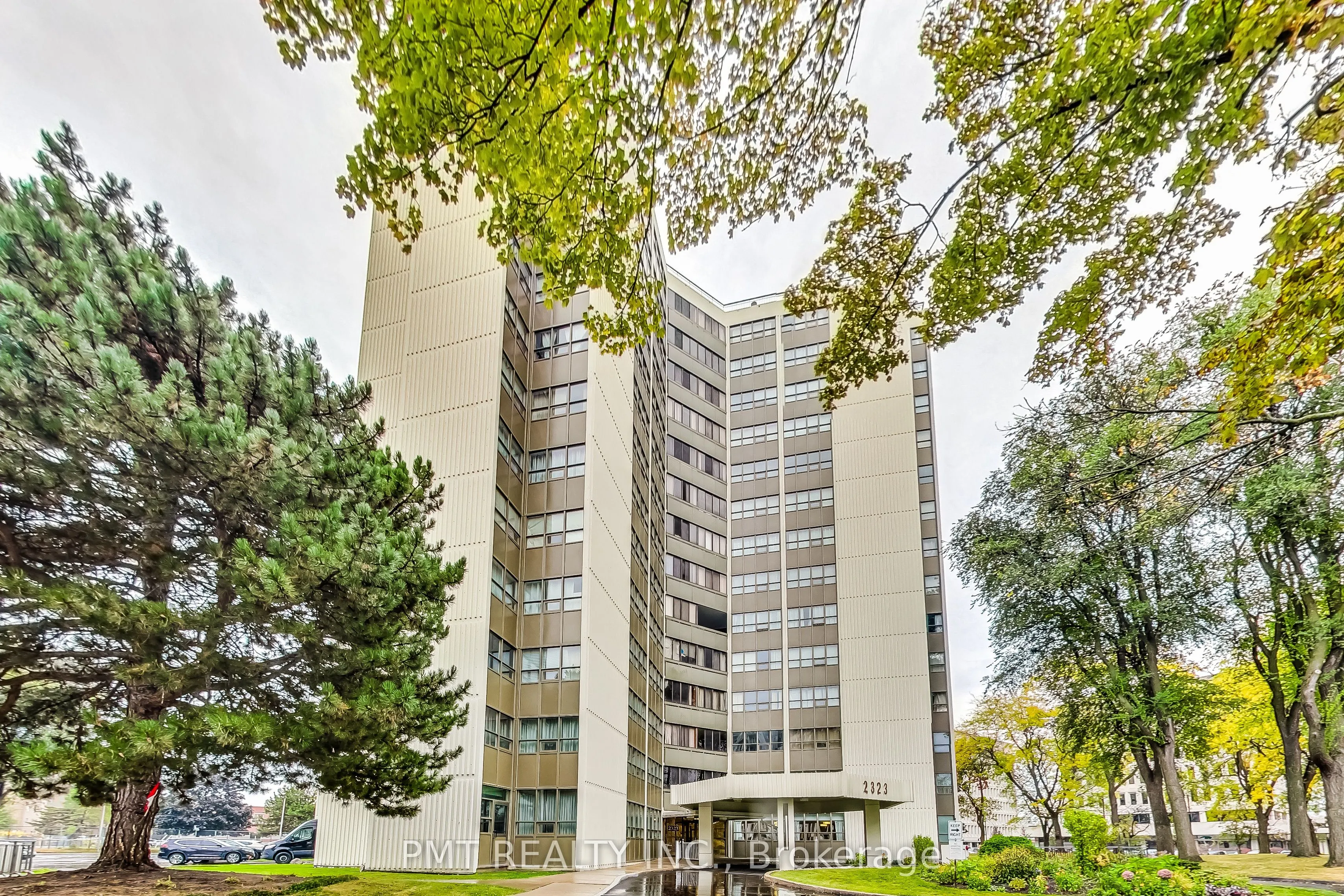 2323 Confederation Parkway #1105