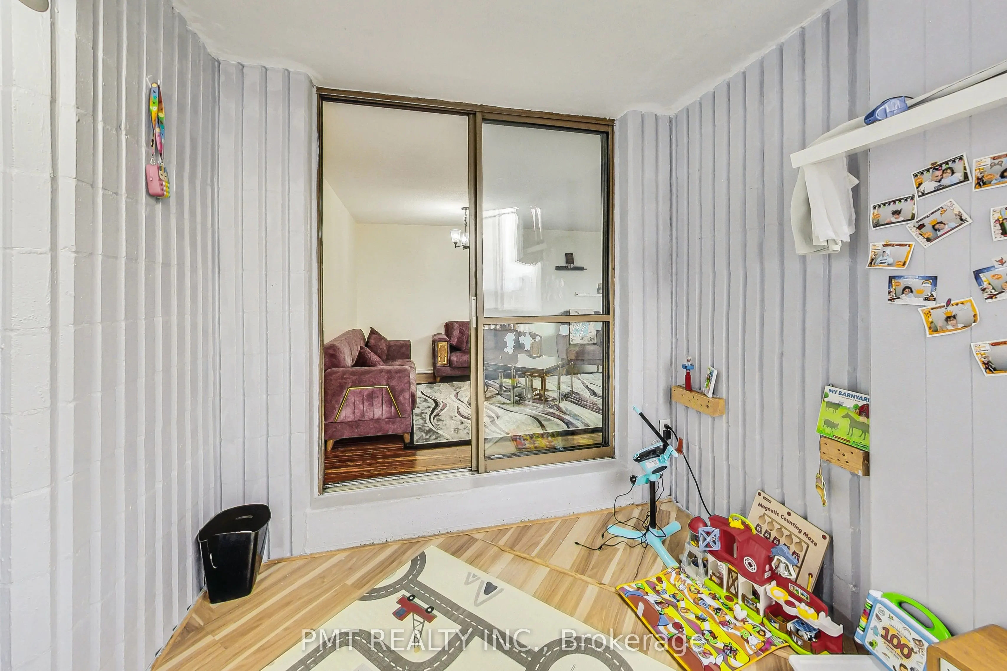 2323 Confederation Parkway #1105